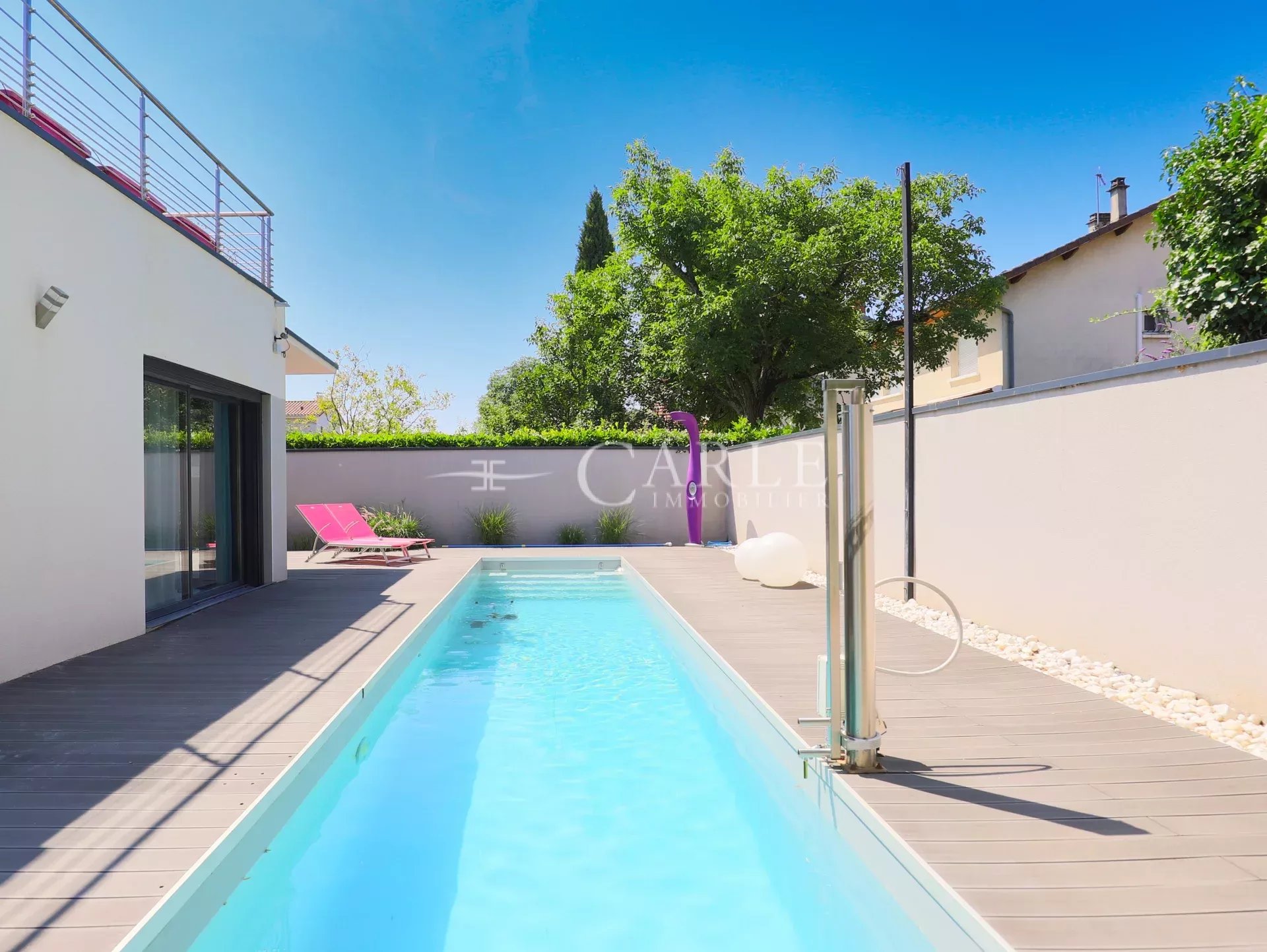 Maison contemporaine avec piscine – Meyzieu secteur Grand Large