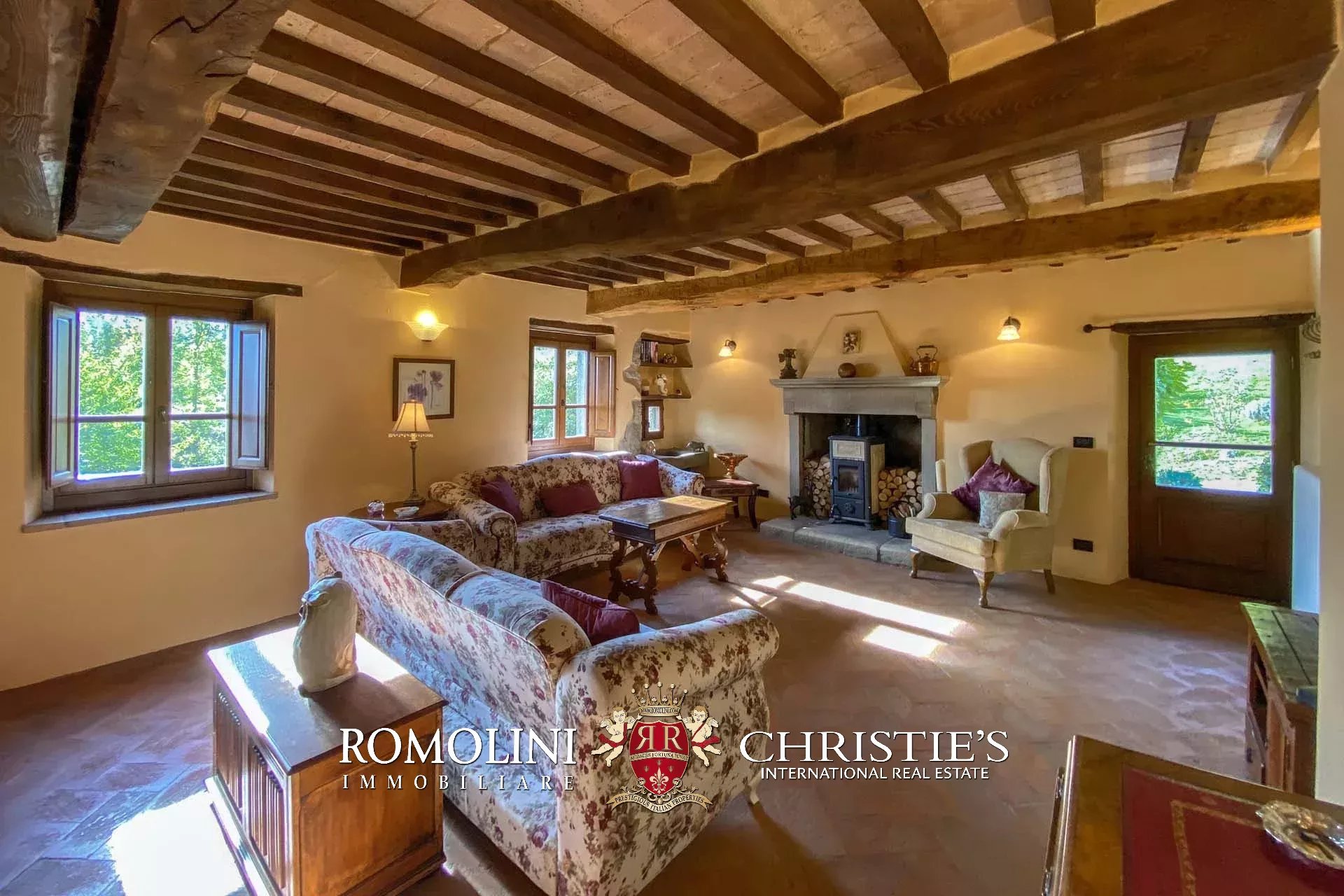 4 Bedroom Villa/Townhouse's Image 38