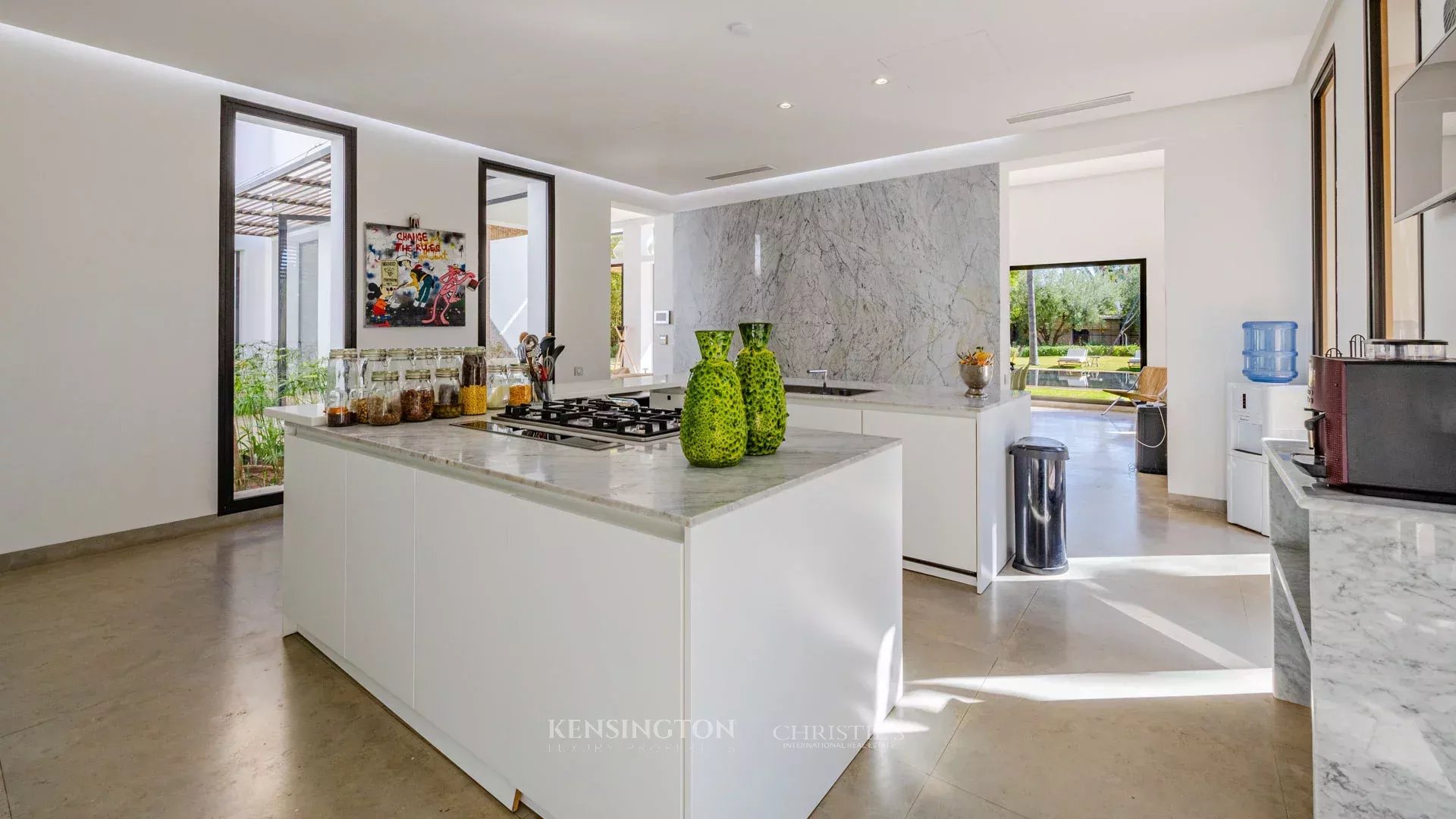 5 Bedroom Villa/Townhouse's Image 7