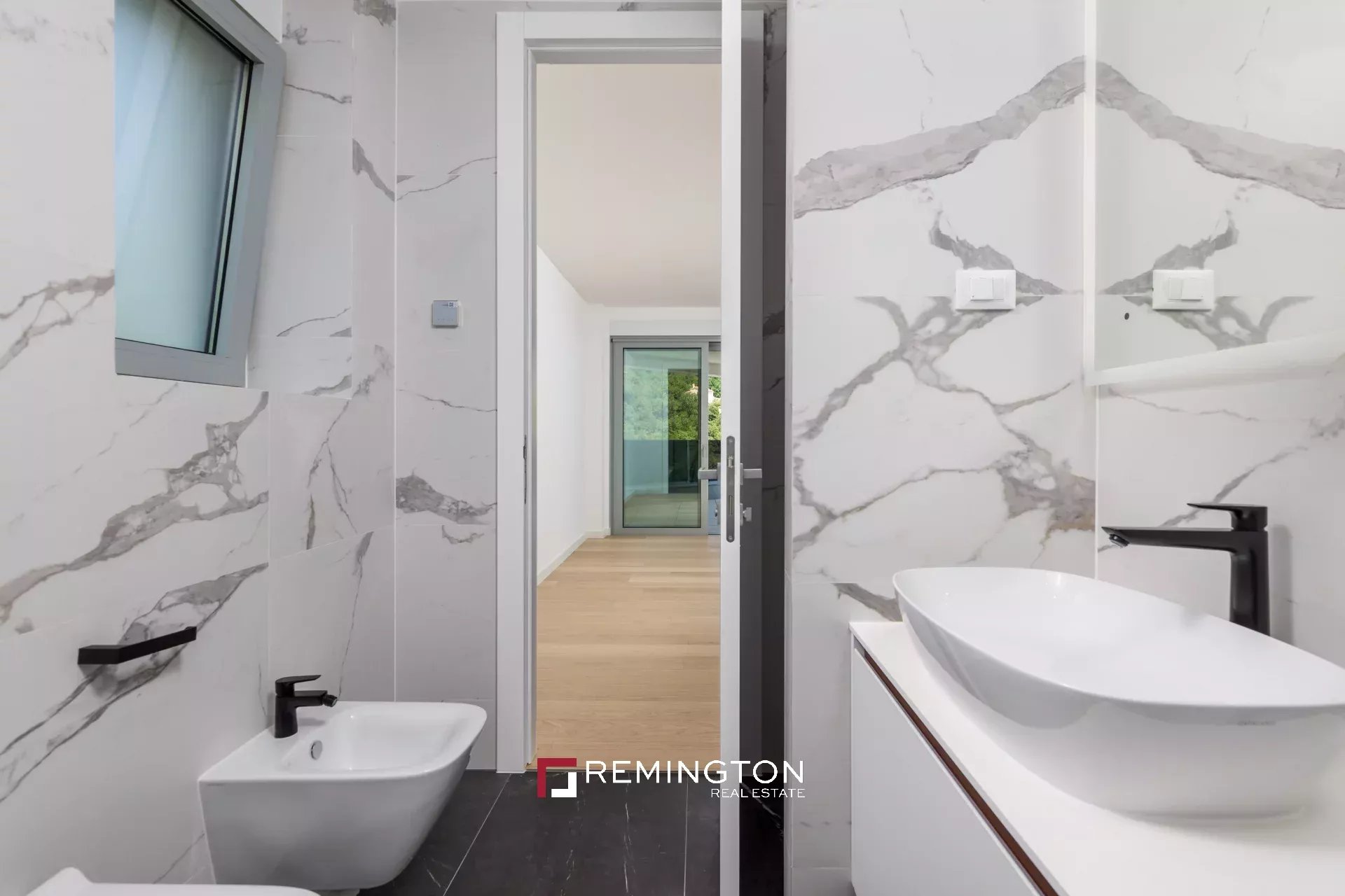 4 Bedroom Apartment/Flat's Image 37
