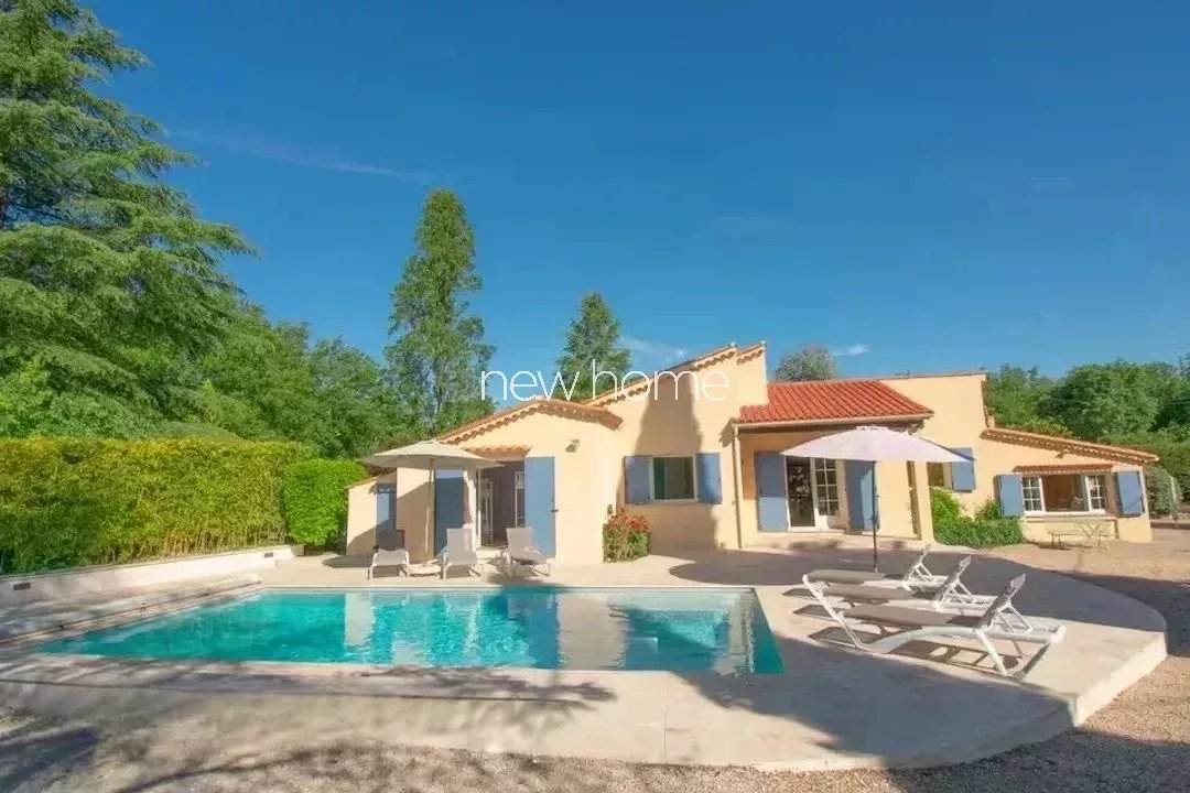 Maison avec piscine à Fayence