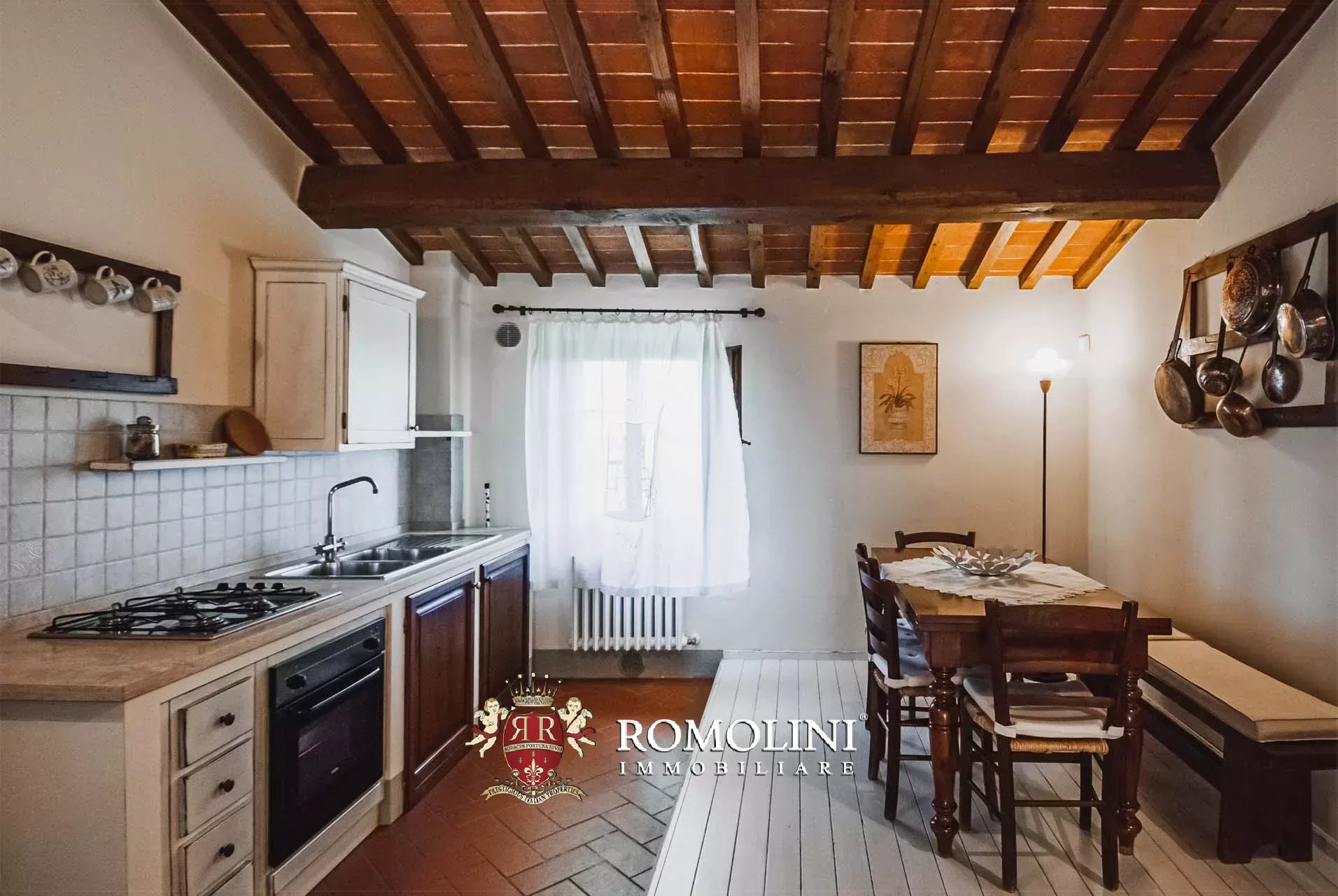 5 Bedroom Villa/Townhouse's Image 30