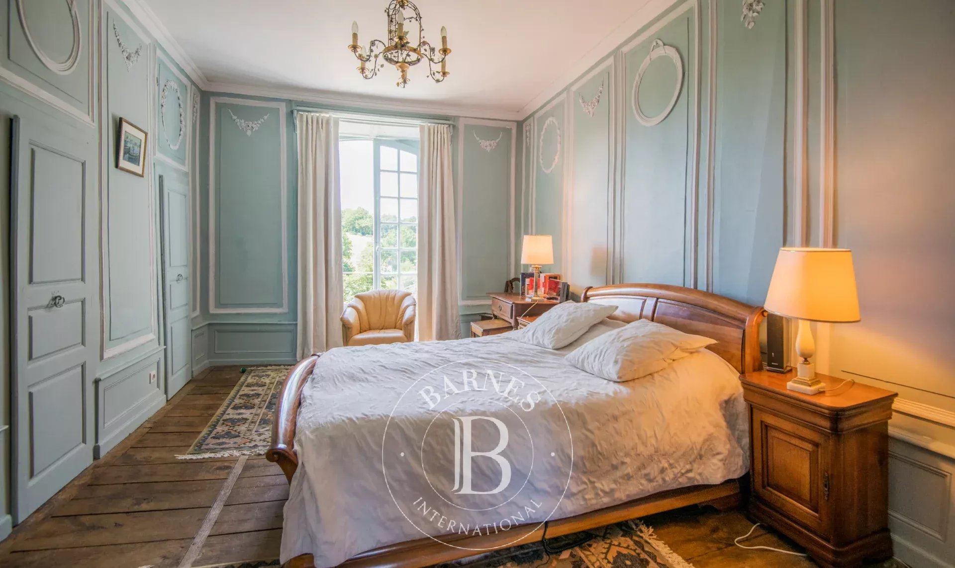 Aurillac  - Château 15 Pi&egrave;ces 10 Chambres - picture 12