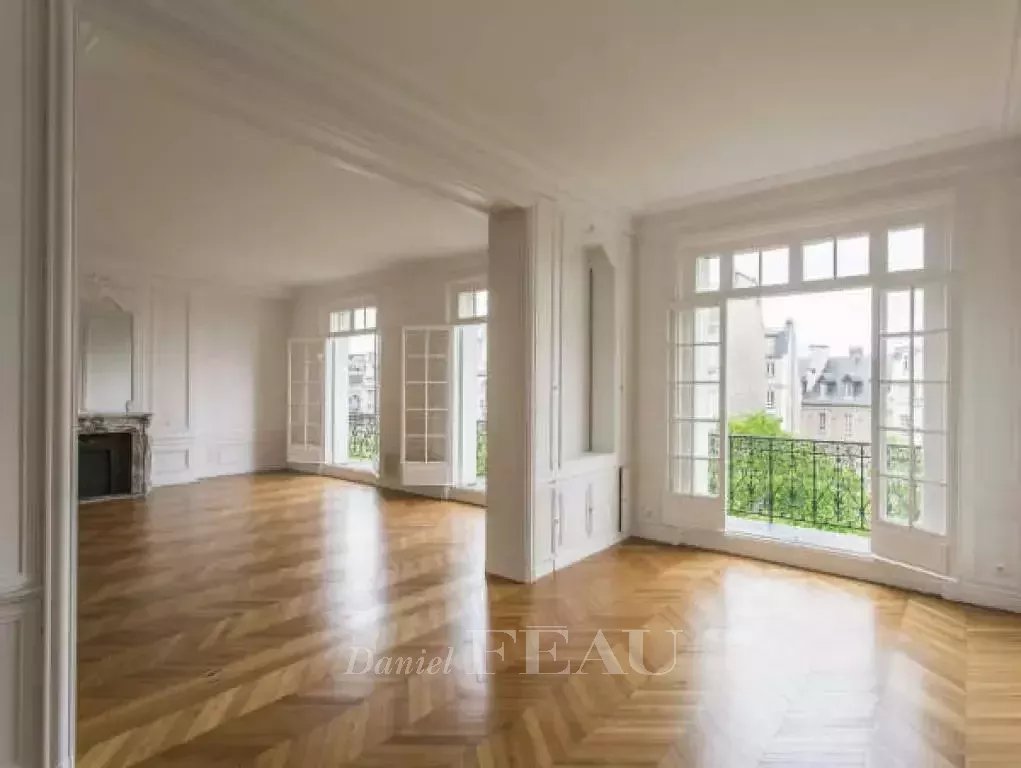 Rental Apartment Paris 16th
