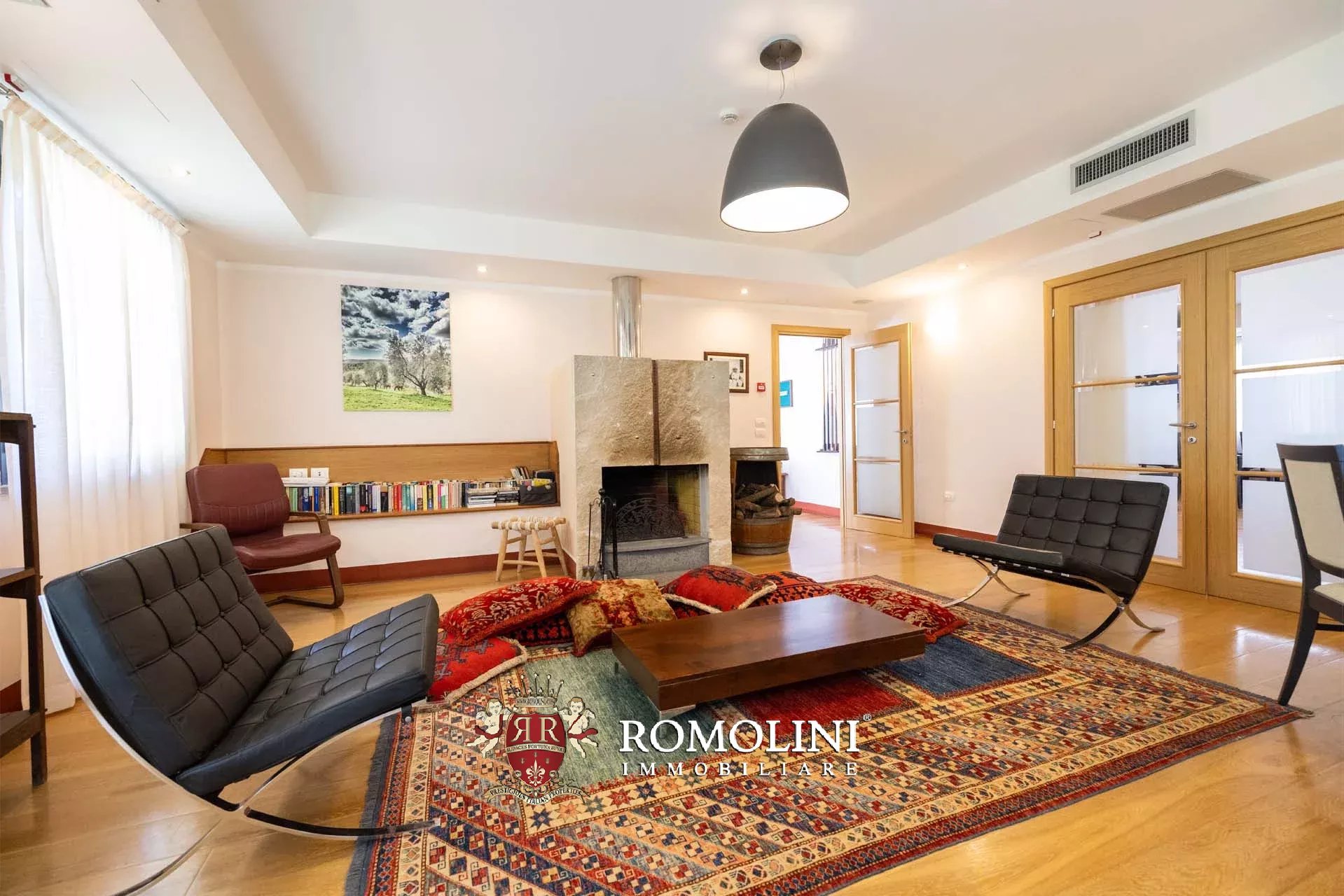 44 Bedroom Villa/Townhouse's Image 35