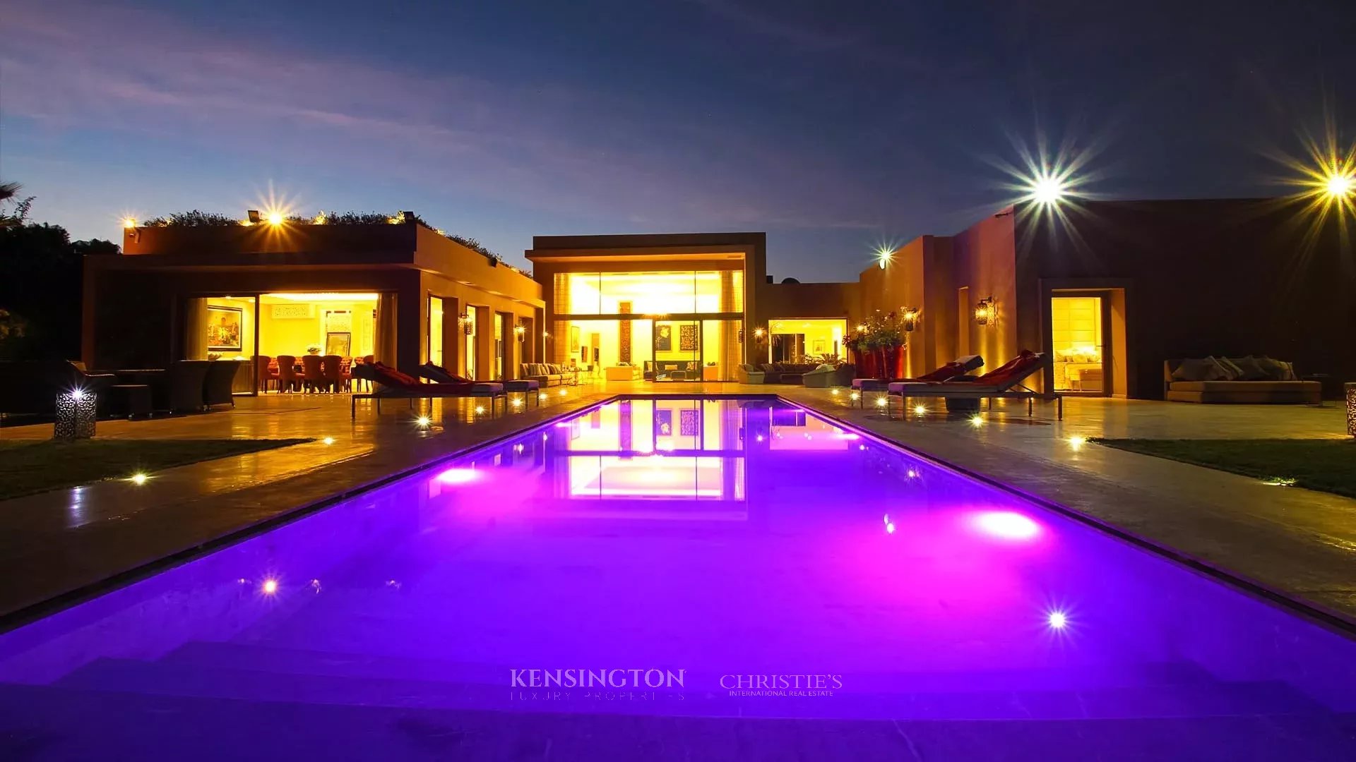 5 Bedroom Villa/Townhouse's Image 4
