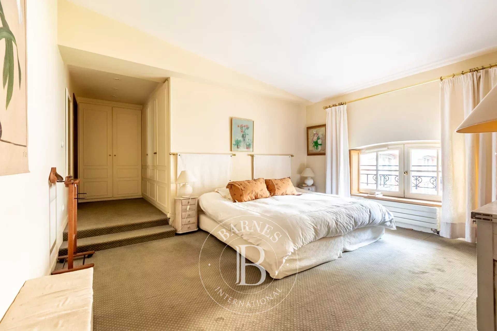 Daire Paris 8ème - picture 13