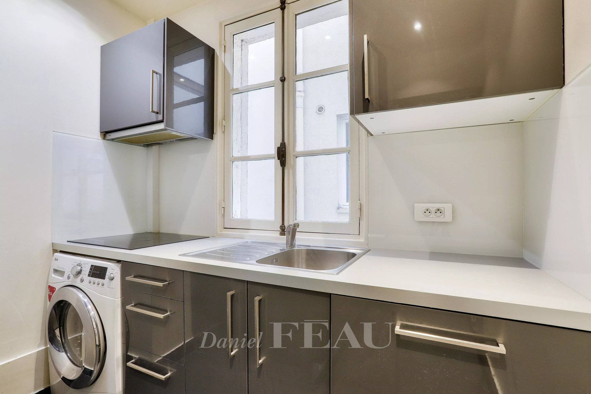 1 Bedroom Apartment/Flat's Image 8