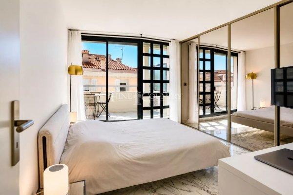 Apartment For Sale in La Banane, Cannes — photo 7