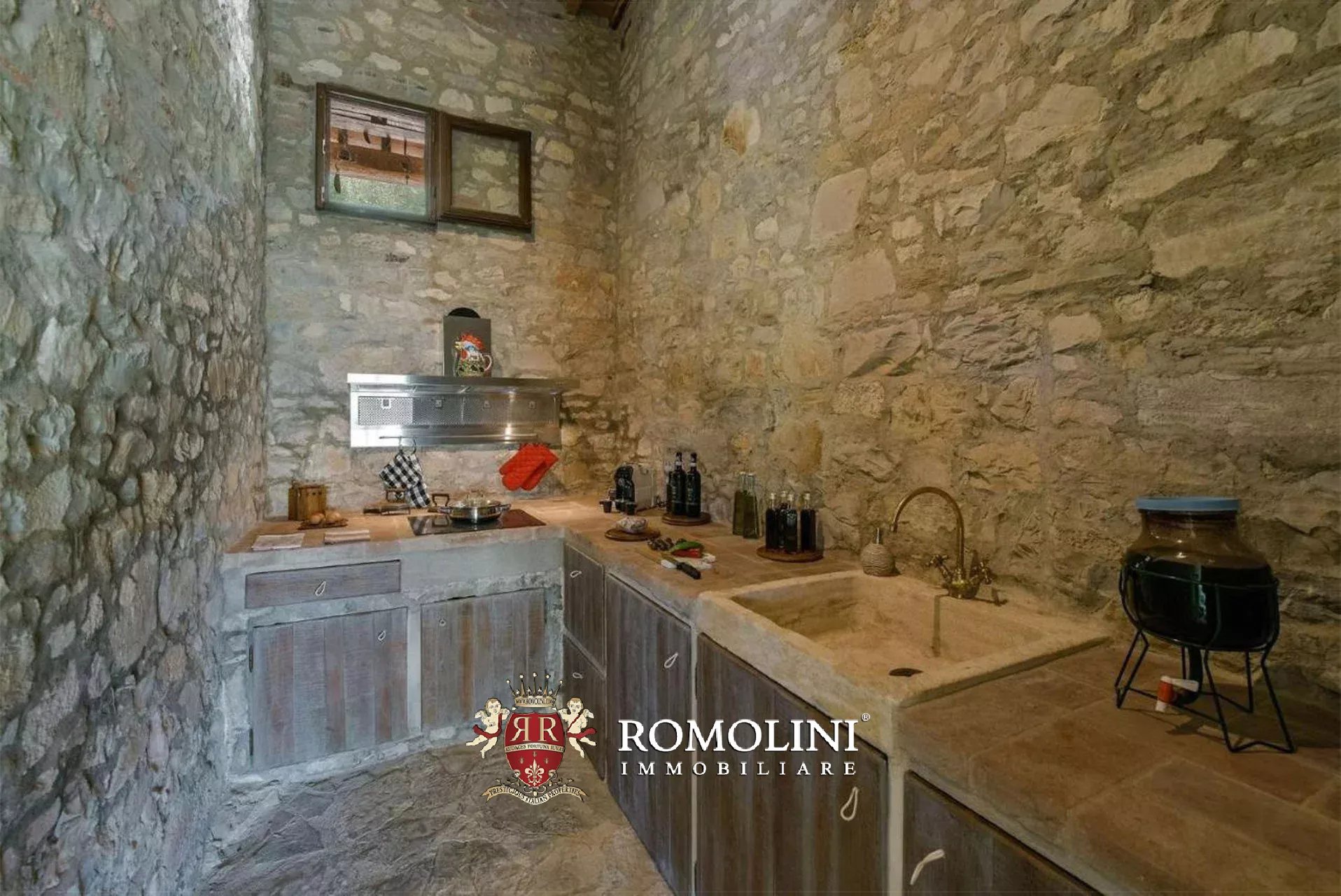 4 Bedroom Villa/Townhouse's Image 39