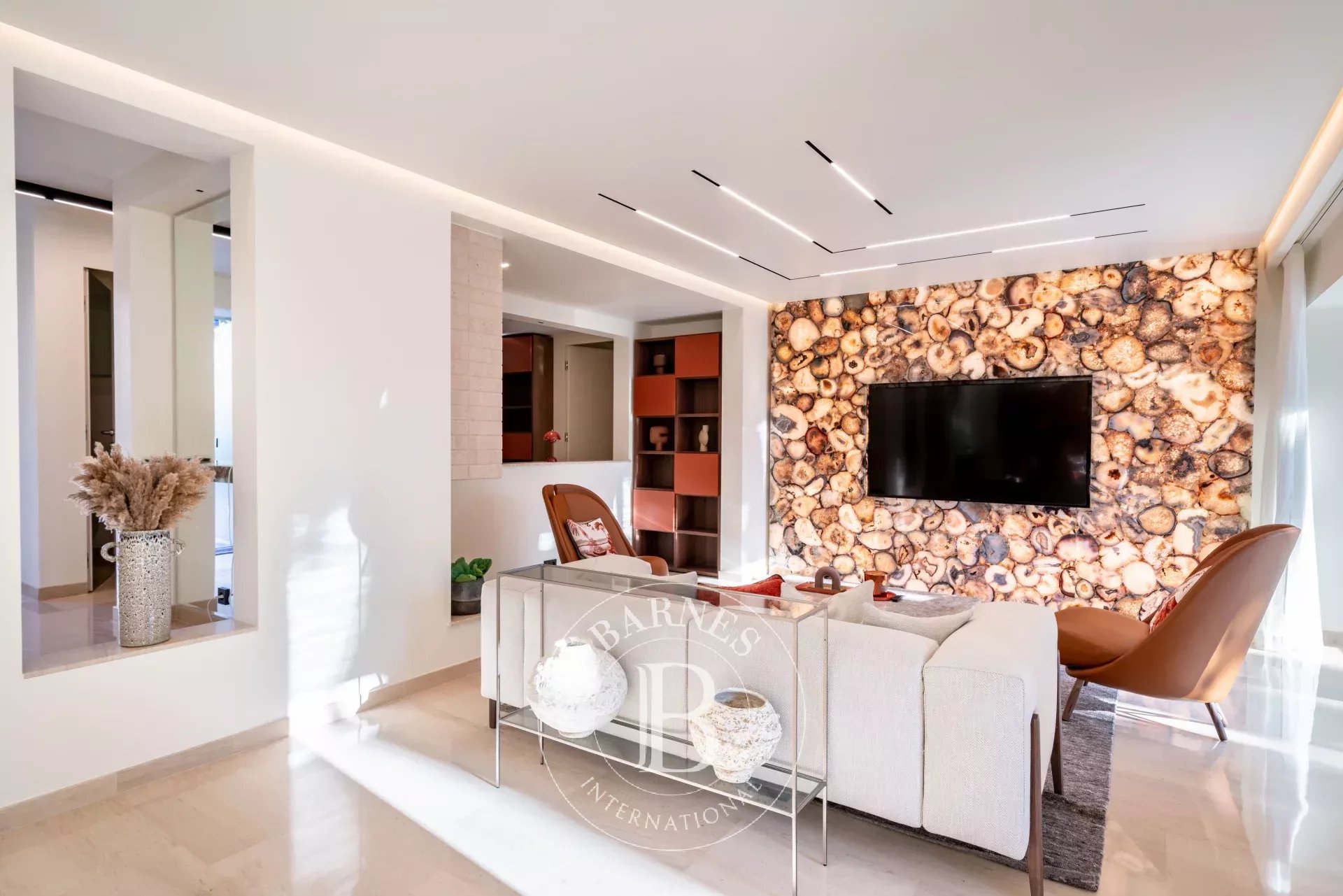 SAINT-JEAN-CAP-FERRAT - VILLA RENOVÉE A NEUF - PROCHE DU GRAND HÔTEL - picture 16