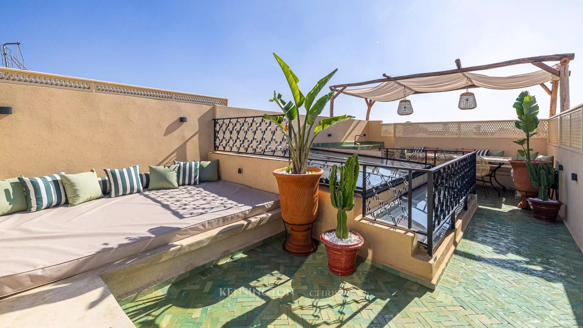 5 Bedroom Villa/Townhouse's Image 21