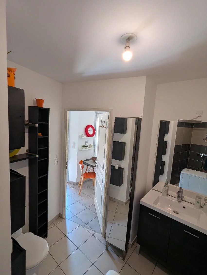 87246752 Location Vaulx-en-Velin