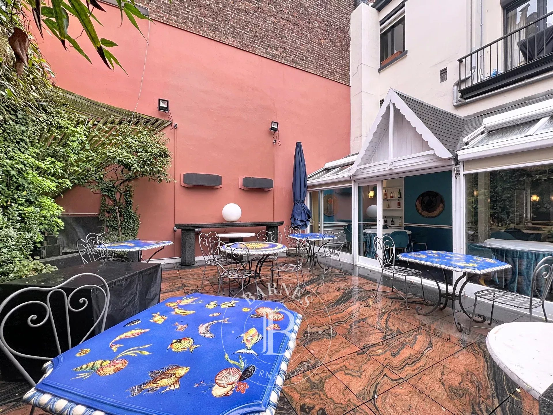 Brussels - La Cambre Horeca mixed-use building