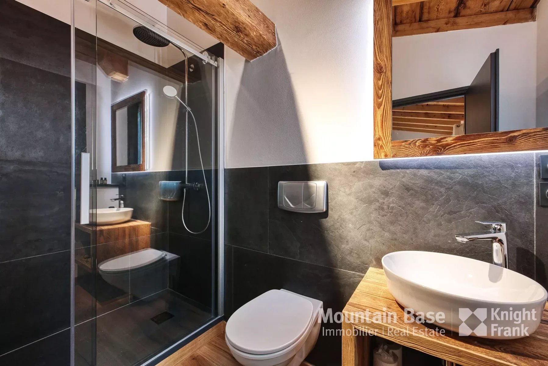 Photo of A fully renovated 8 bedroom townhouse in the traditional village of Argentière