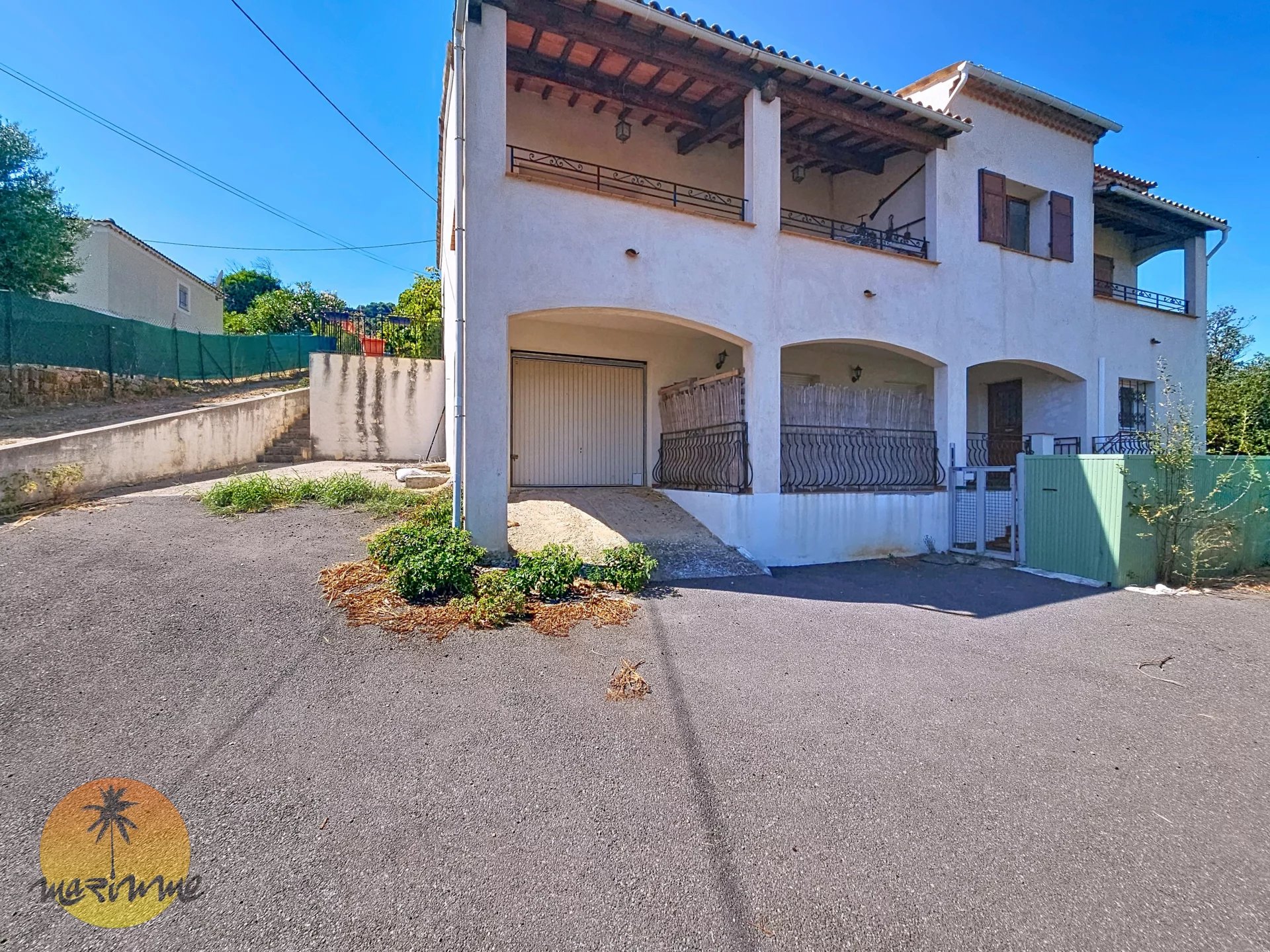 Maison composée de deux appartements
