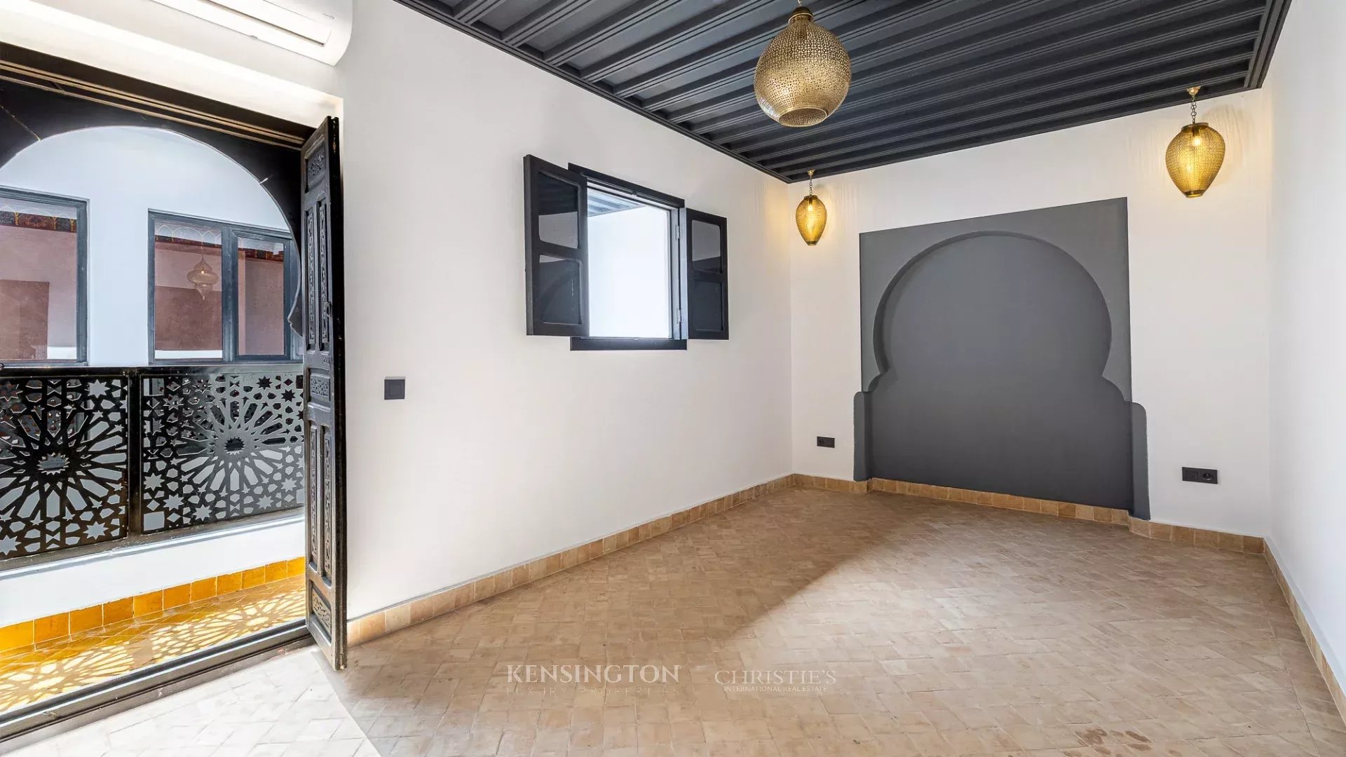 4 Bedroom Villa/Townhouse's Image 12