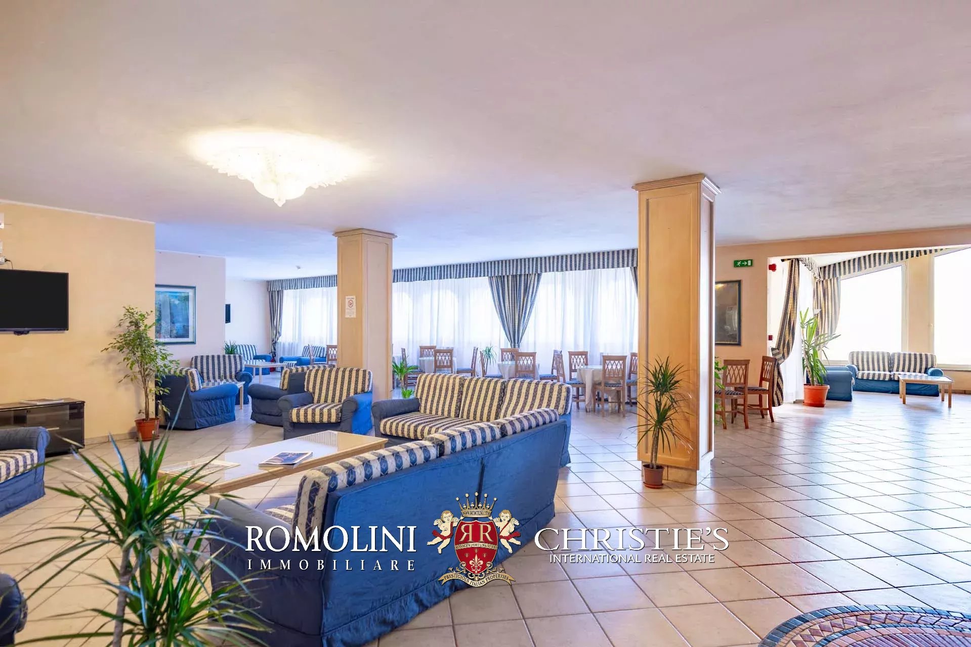 108 Bedroom Villa/Townhouse's Image 61