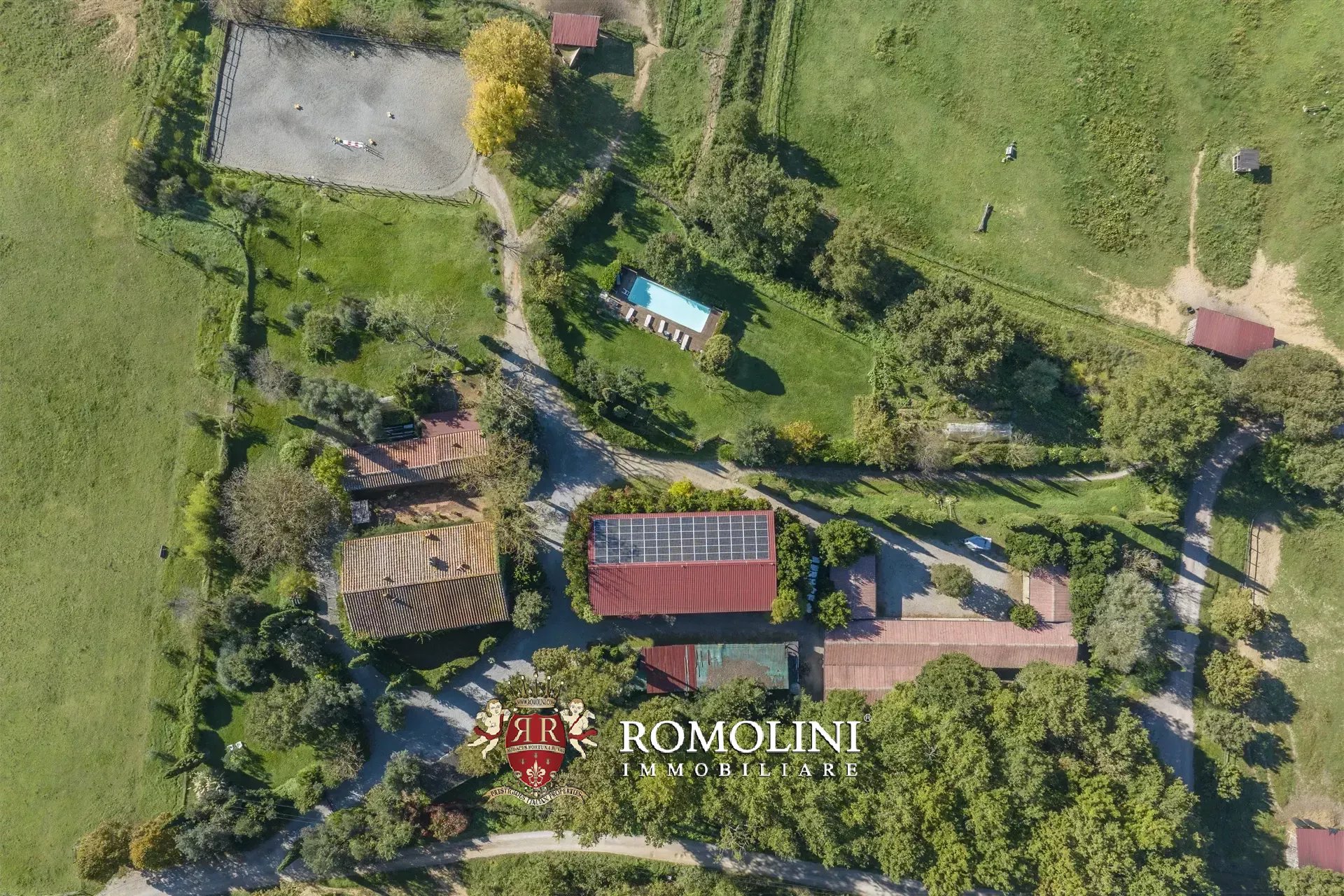 9 Bedroom Horse Property's Image 7