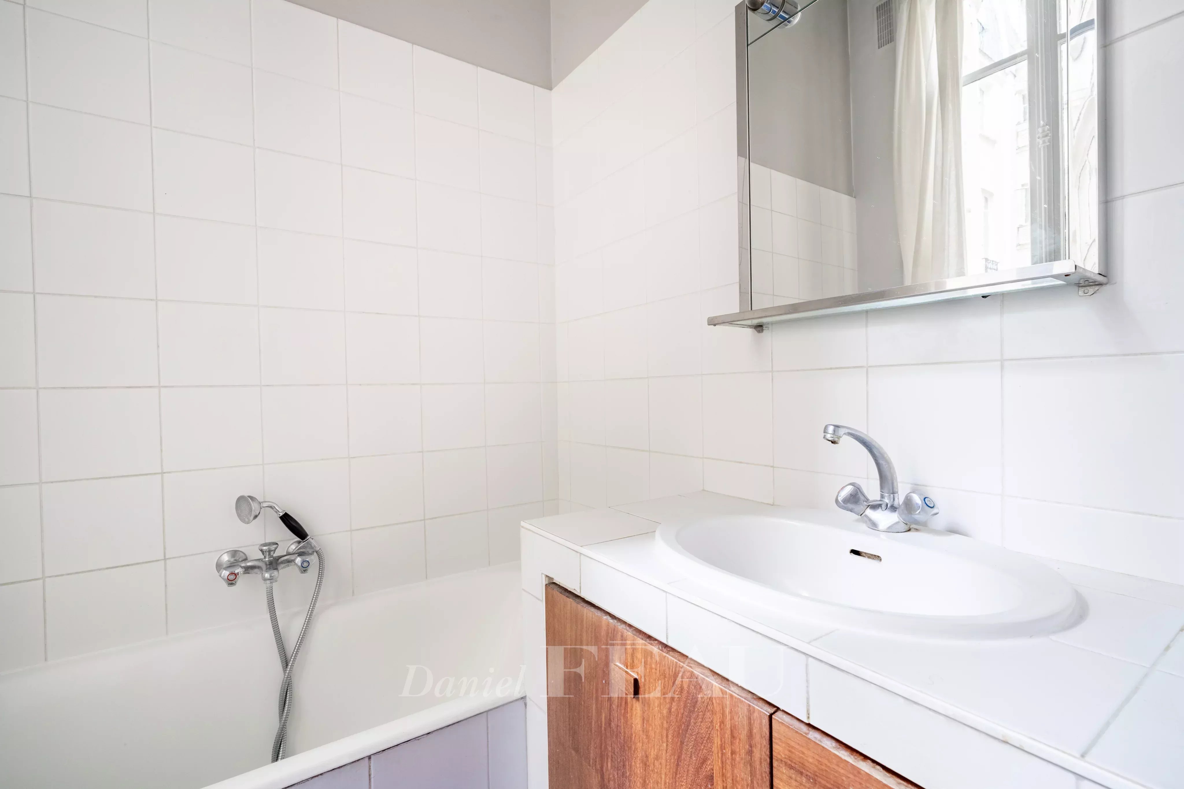 Sale Apartment Paris 6th