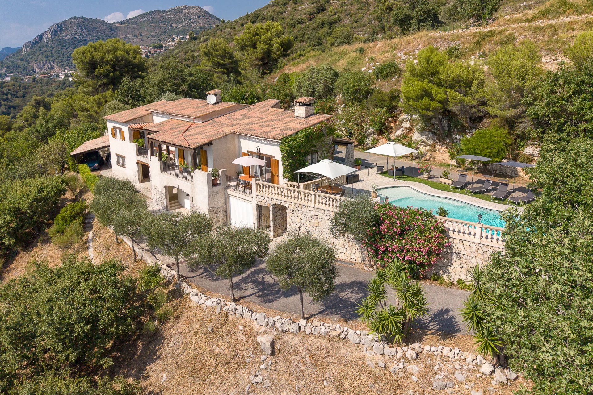 Sale Villa Aspremont