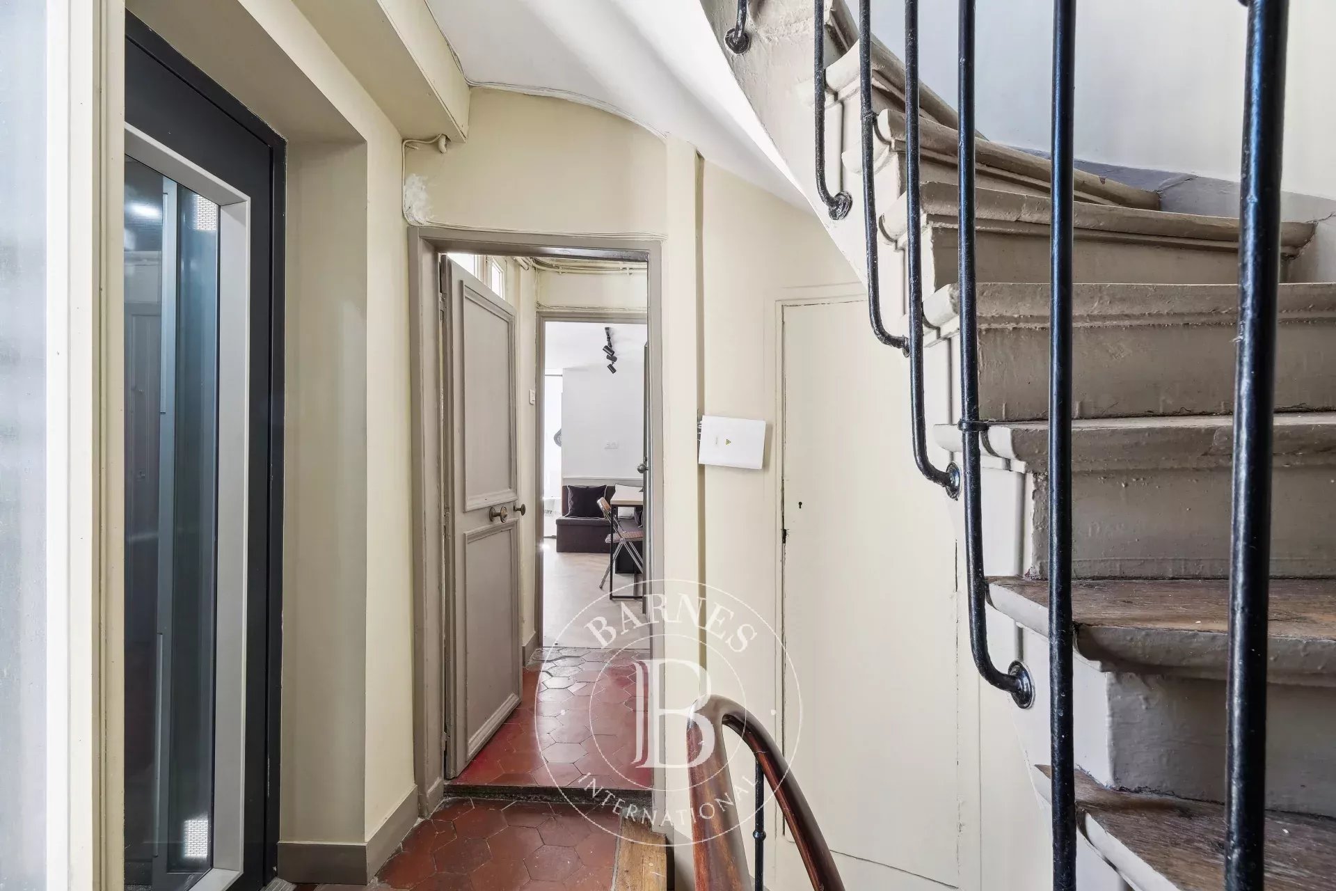 Daire Paris 6ème - picture 12