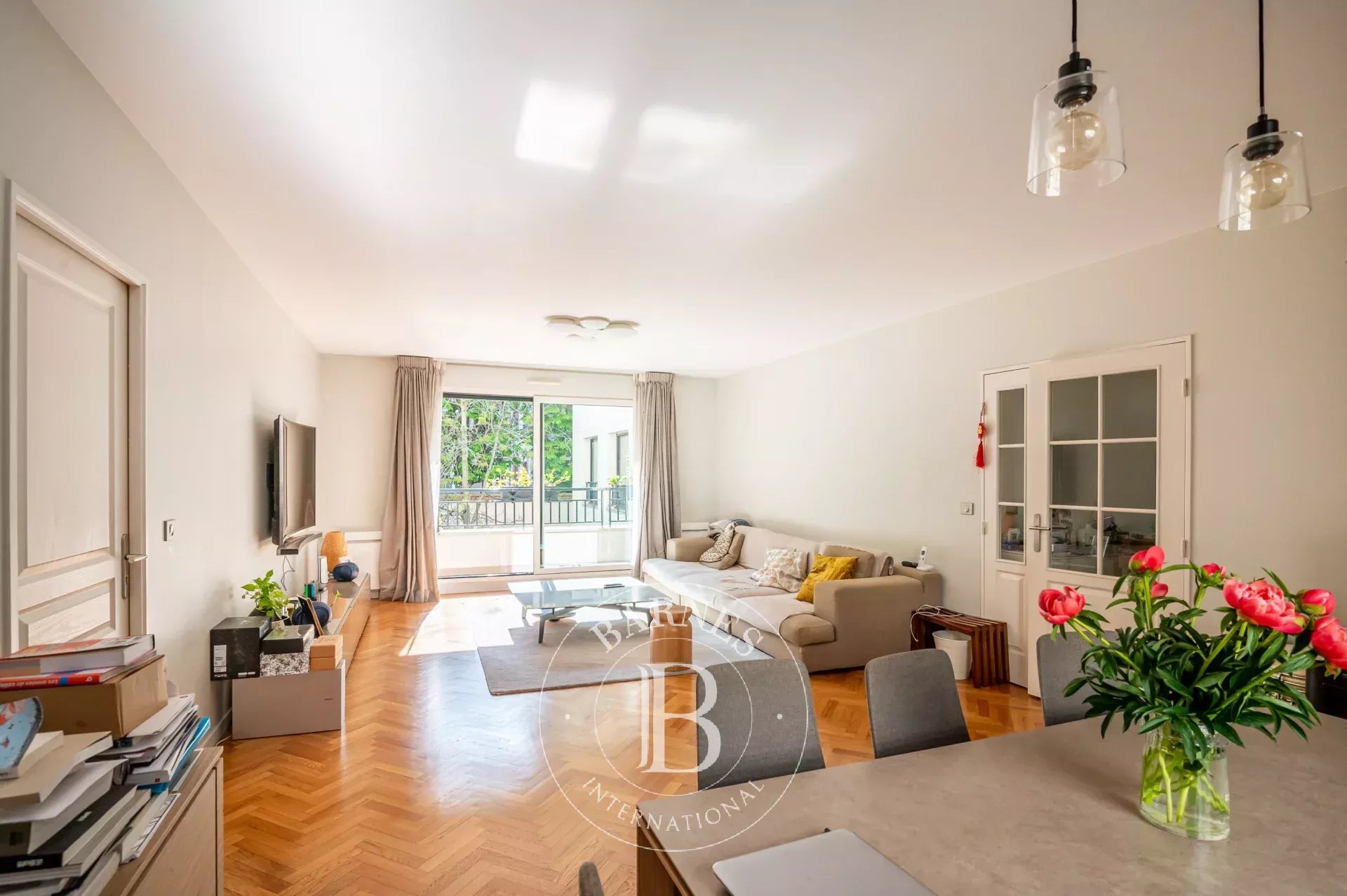 Neuilly - Inkermann - 3-bedroom apartment - Pasteur school sector
