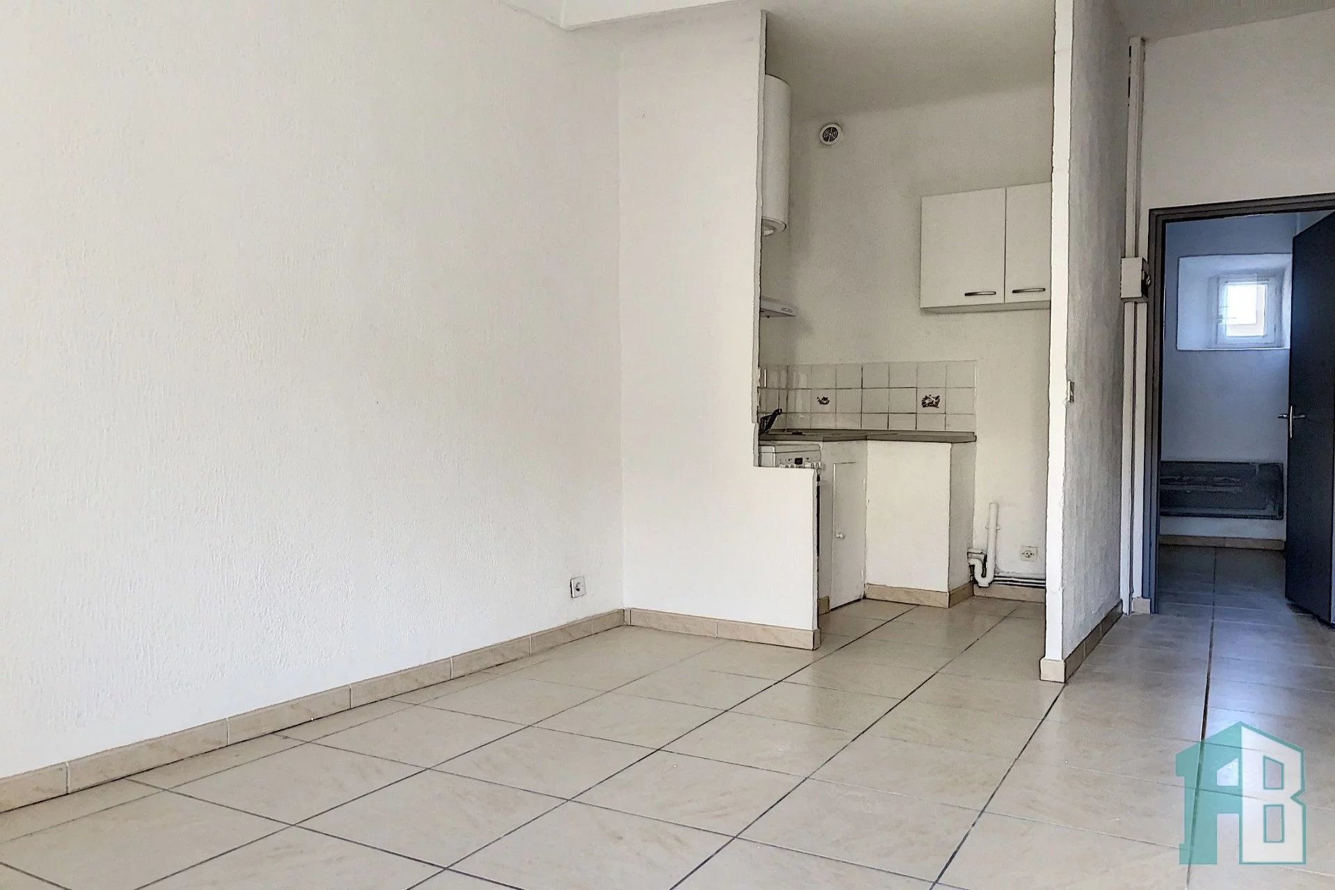 Location Appartement Eyguières