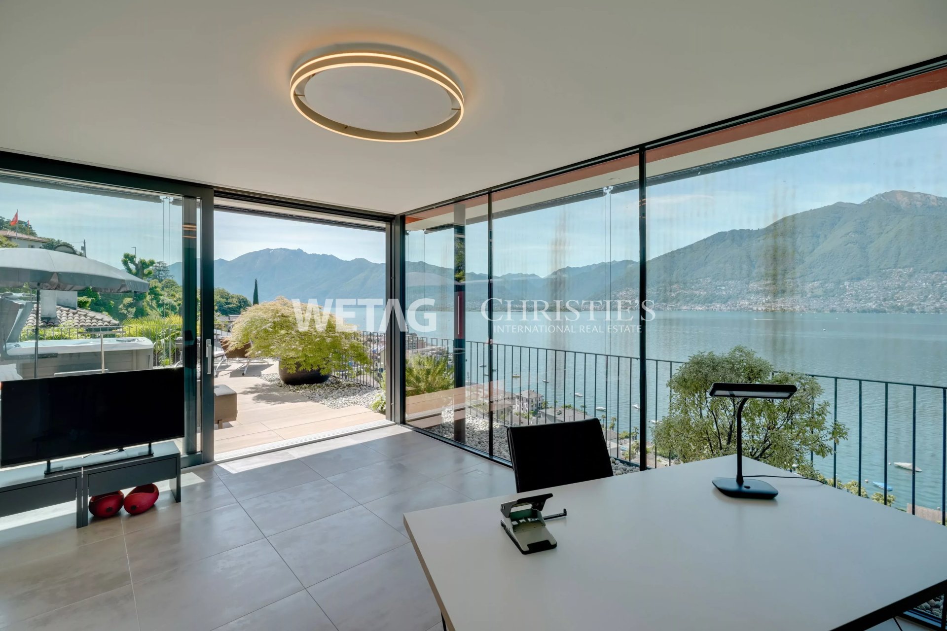 4 Bedroom Villa/Townhouse's Image 9