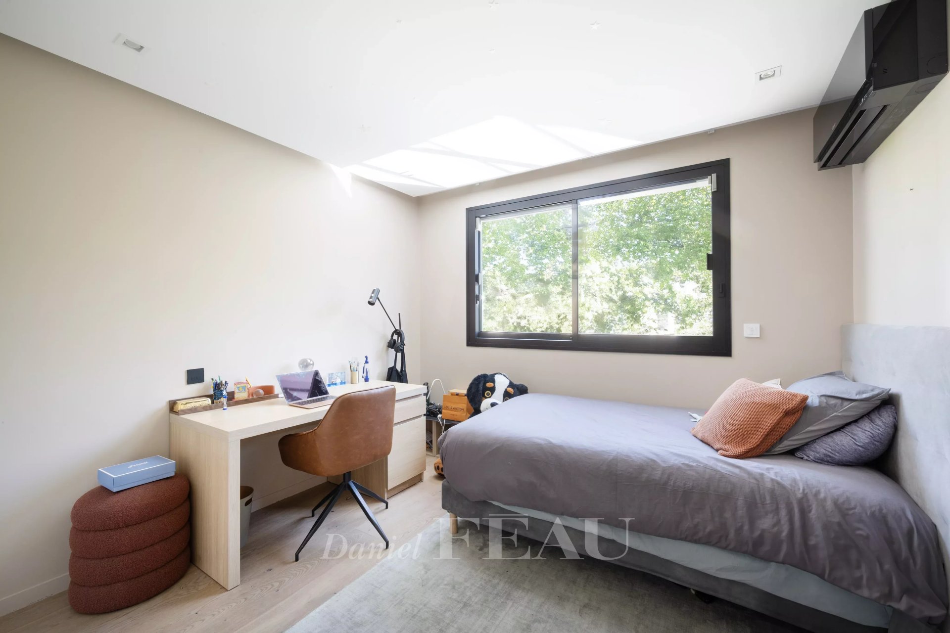 6 Bedroom Villa/Townhouse's Image 10