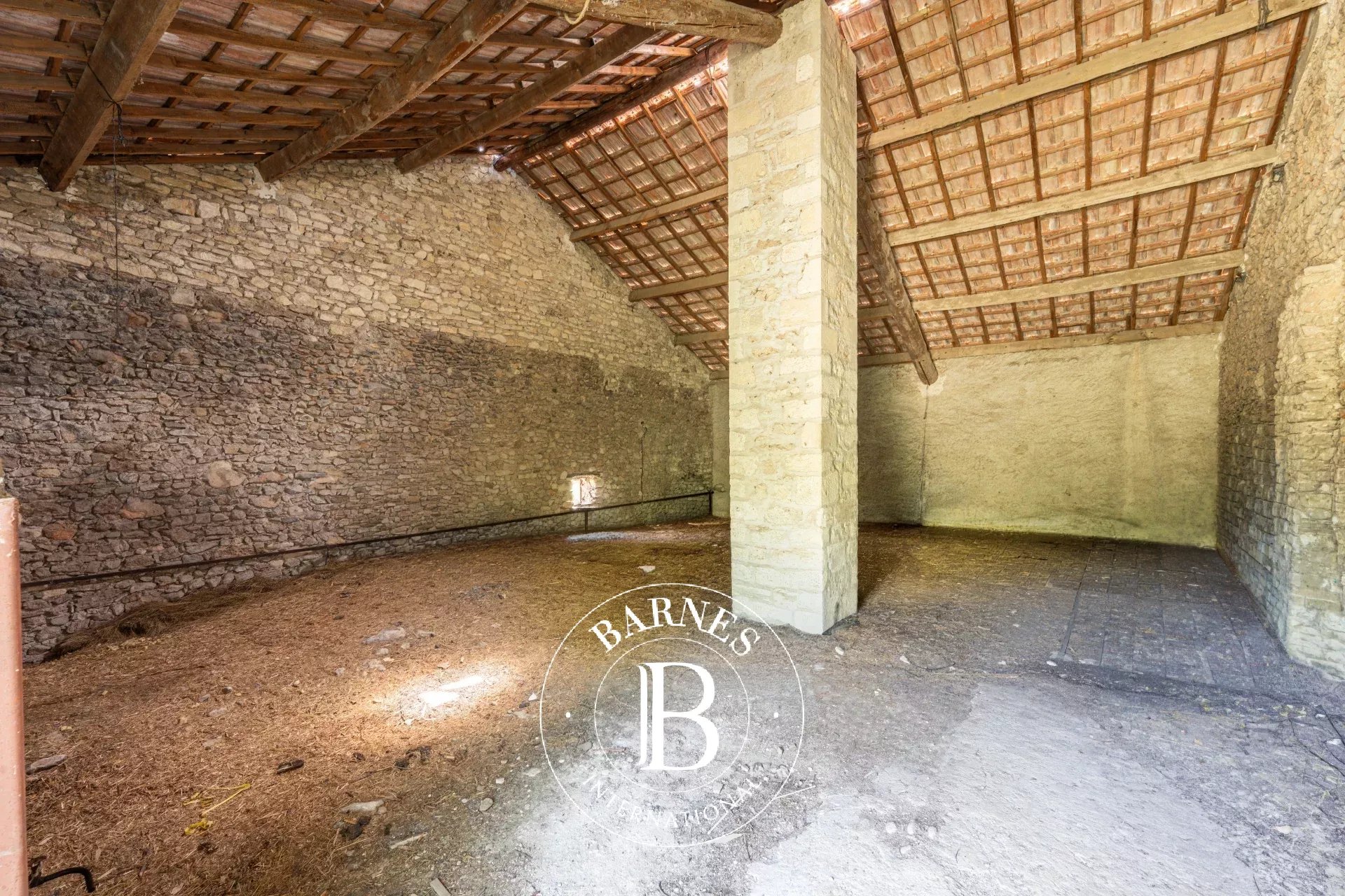 Reillanne  - Propriété 20 Pi&egrave;ces 8 Chambres - picture 17
