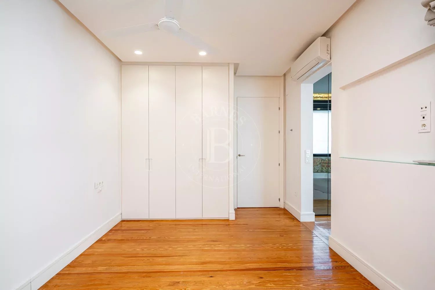 Daire Madrid - picture 13