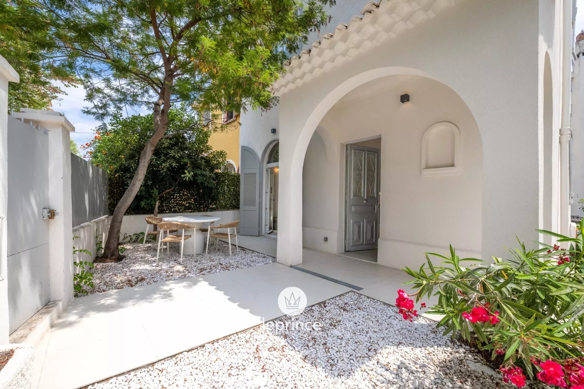 Nice Baumettes - House 4 rooms + Apartment 3 rooms - Renovated - Parking