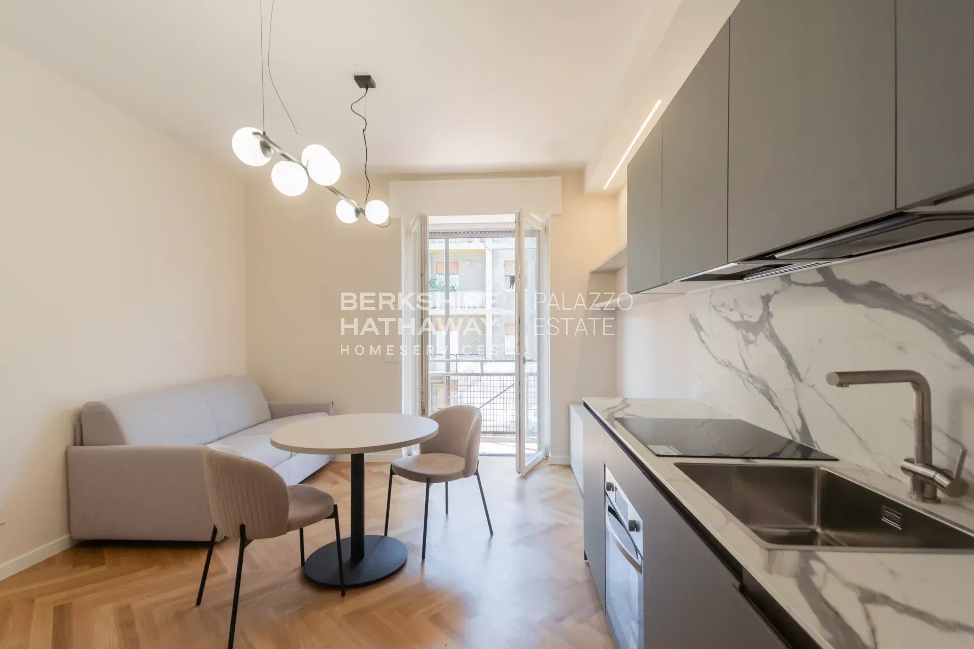 Apartment in Como - Image 4