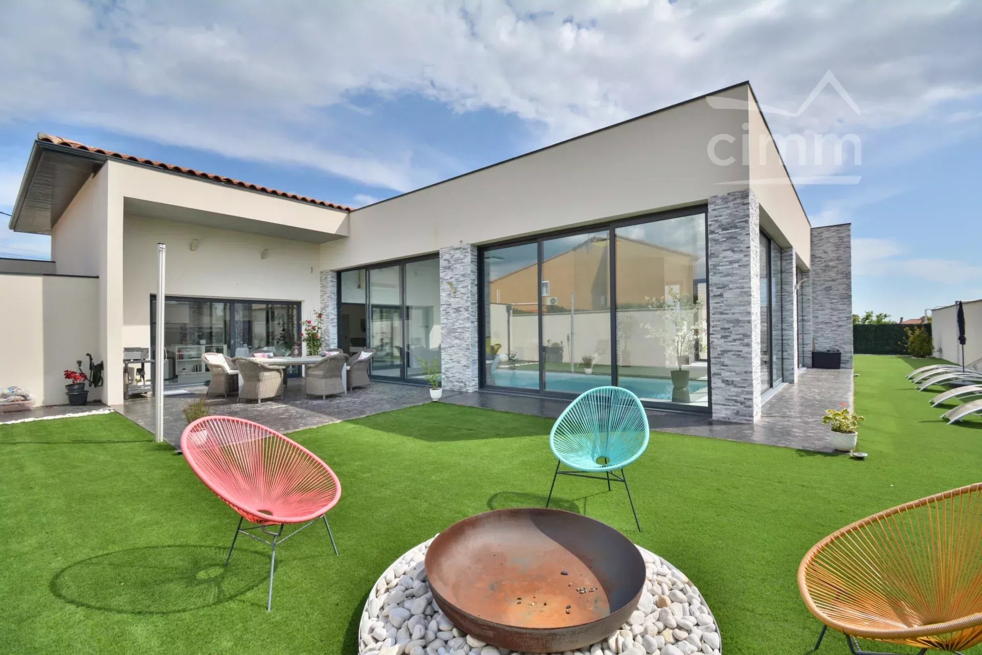 Agence immobilière de 