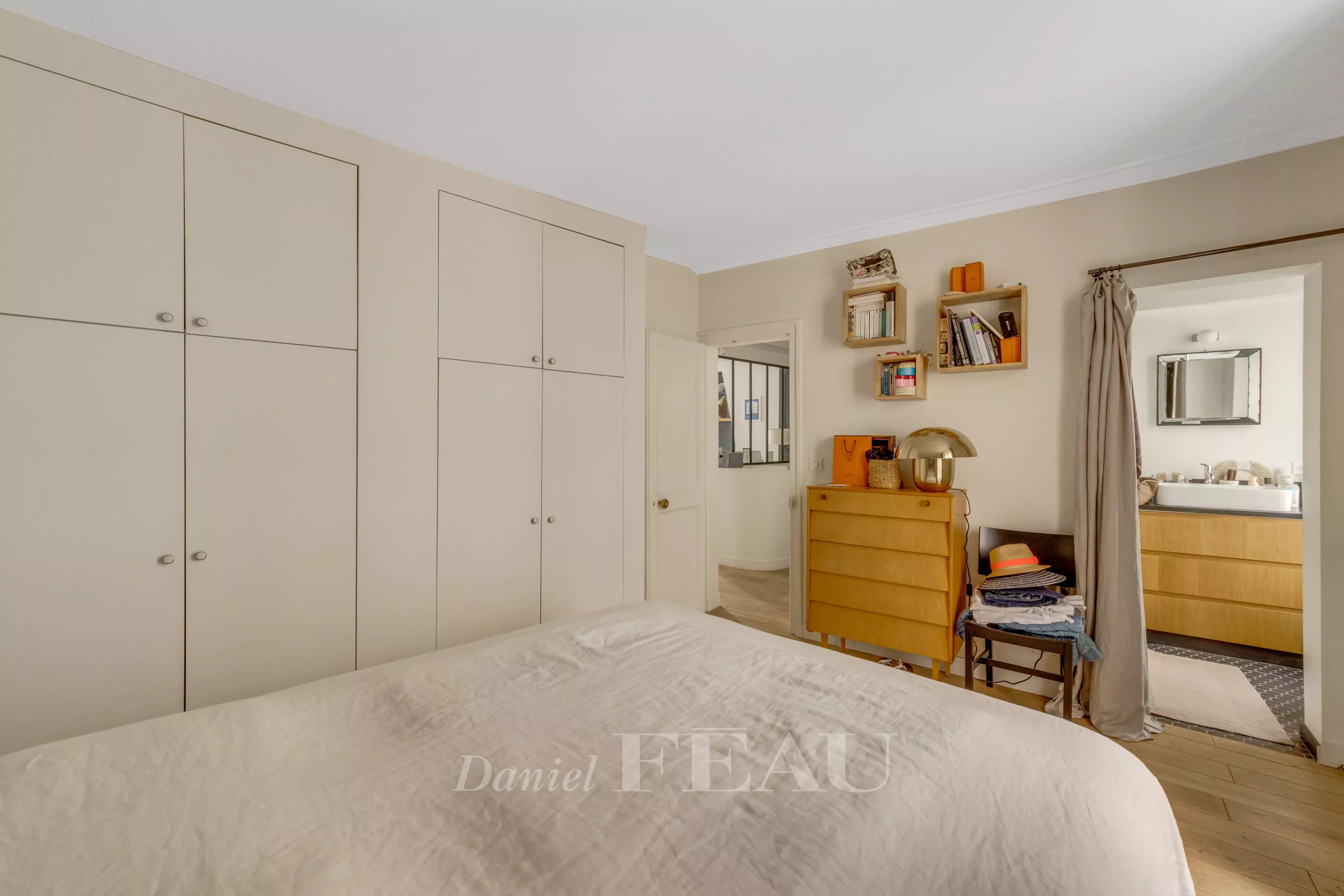 Location Appartement Paris 17ème