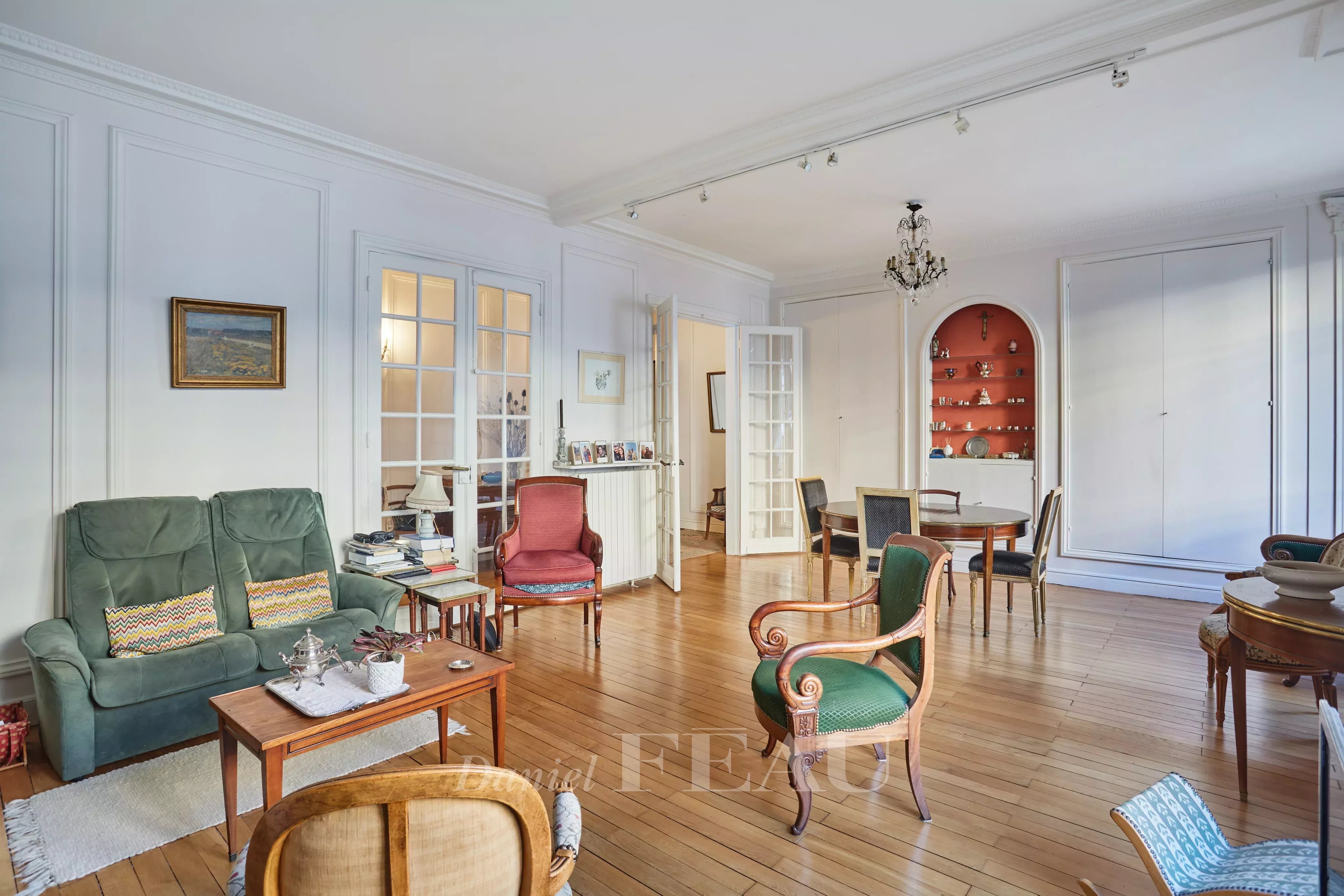 SALON OUVERTURE  DEGAGEMENT