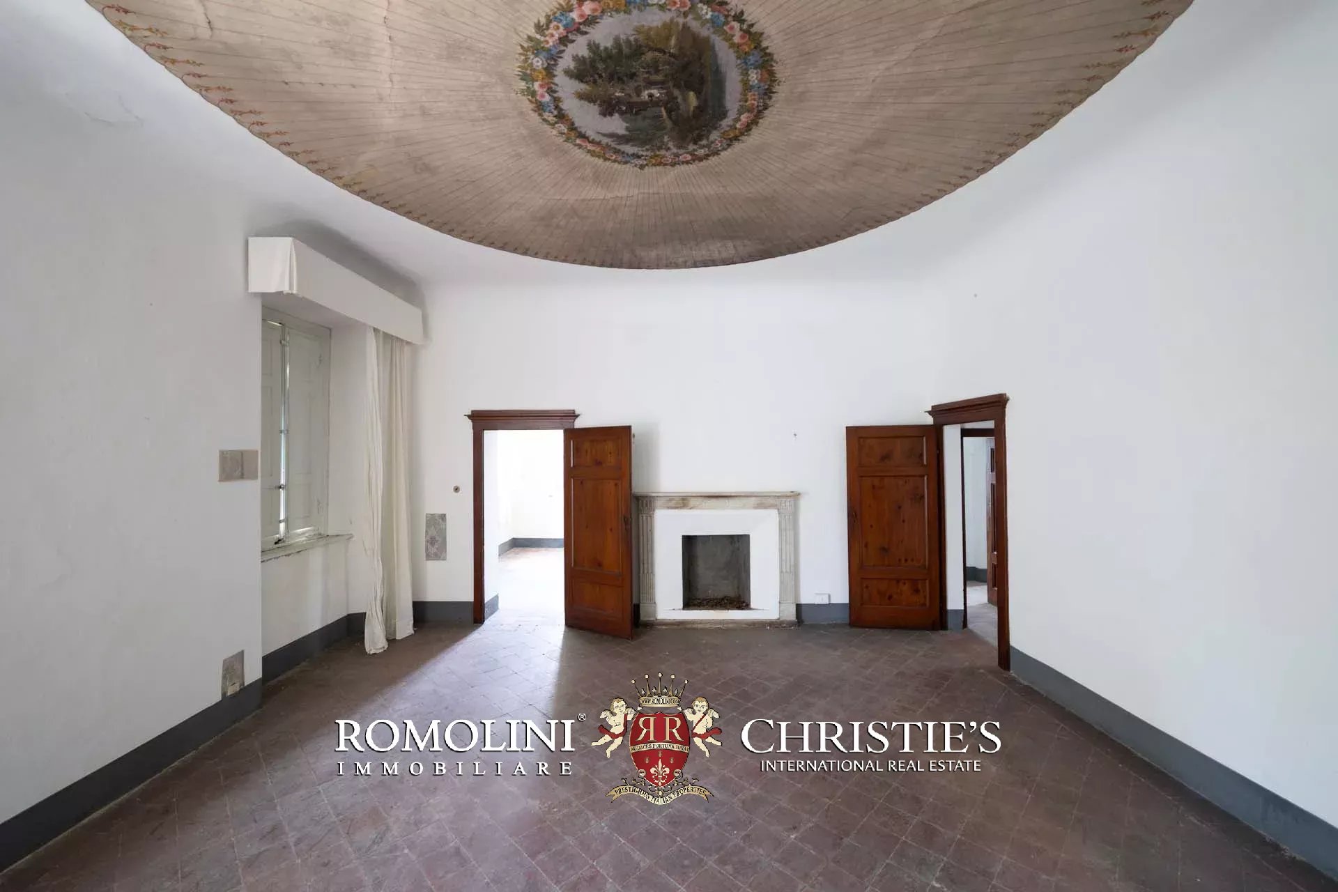 15 Bedroom Villa/Townhouse's Image 92