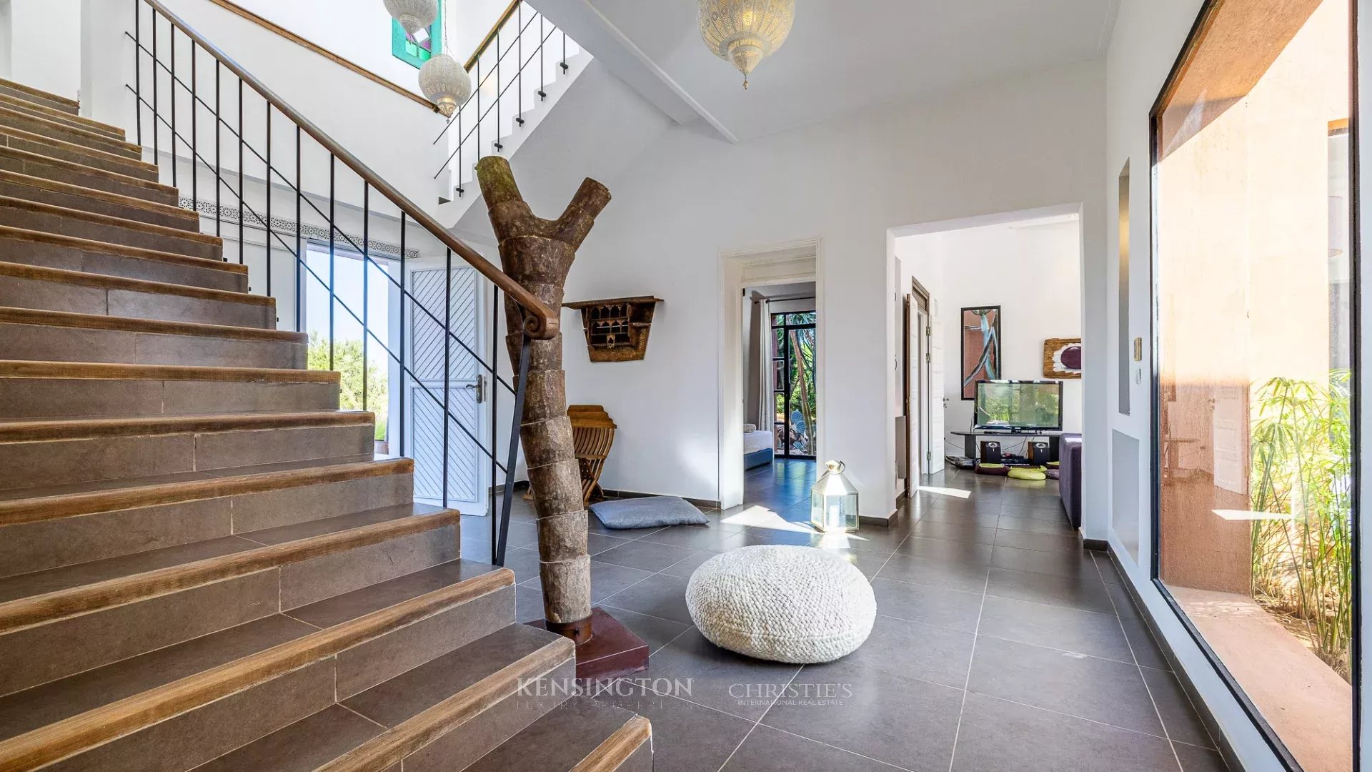 4 Bedroom Villa/Townhouse's Image 3