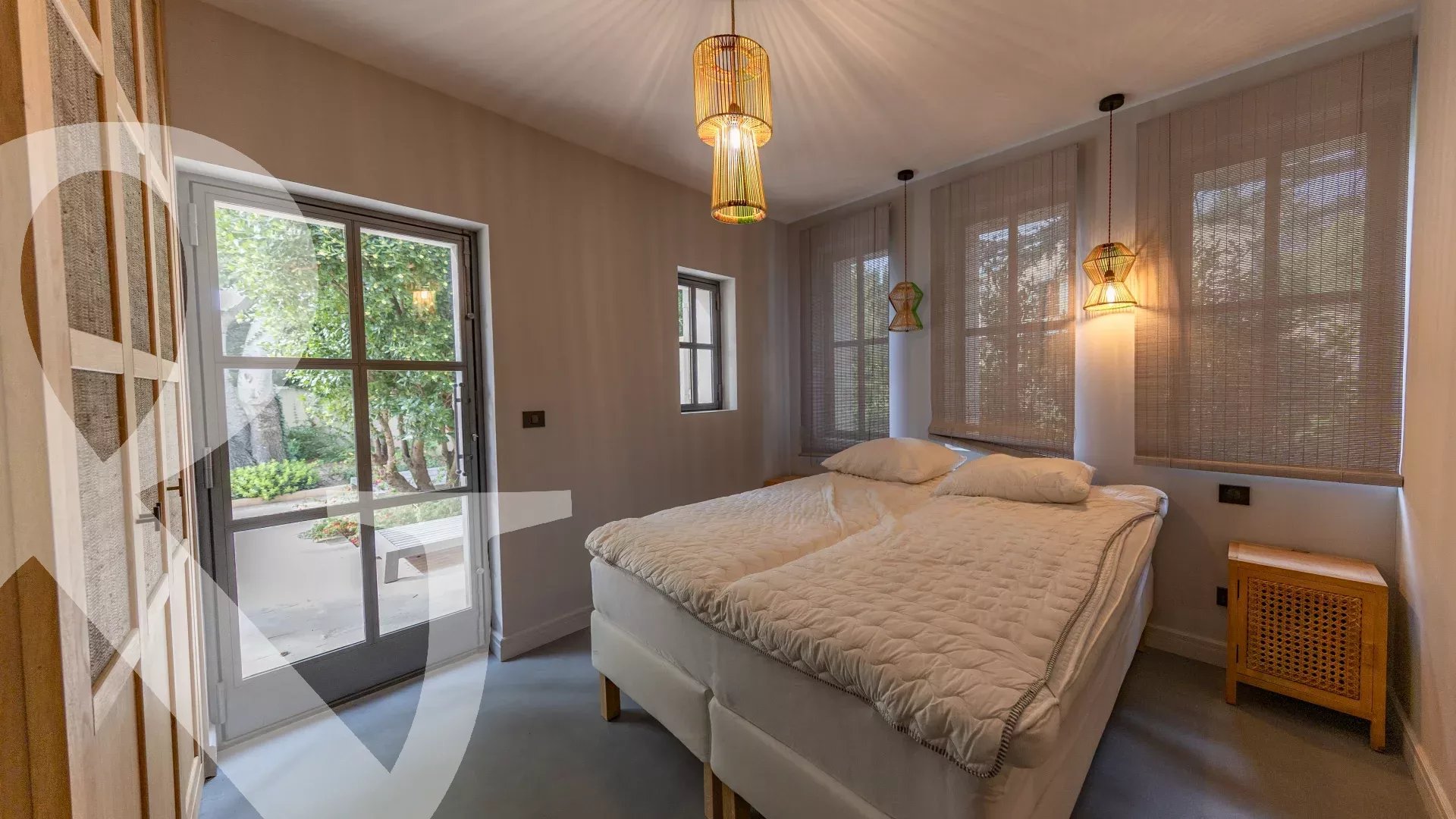 IMMERSION DANS  LES ALPILLES