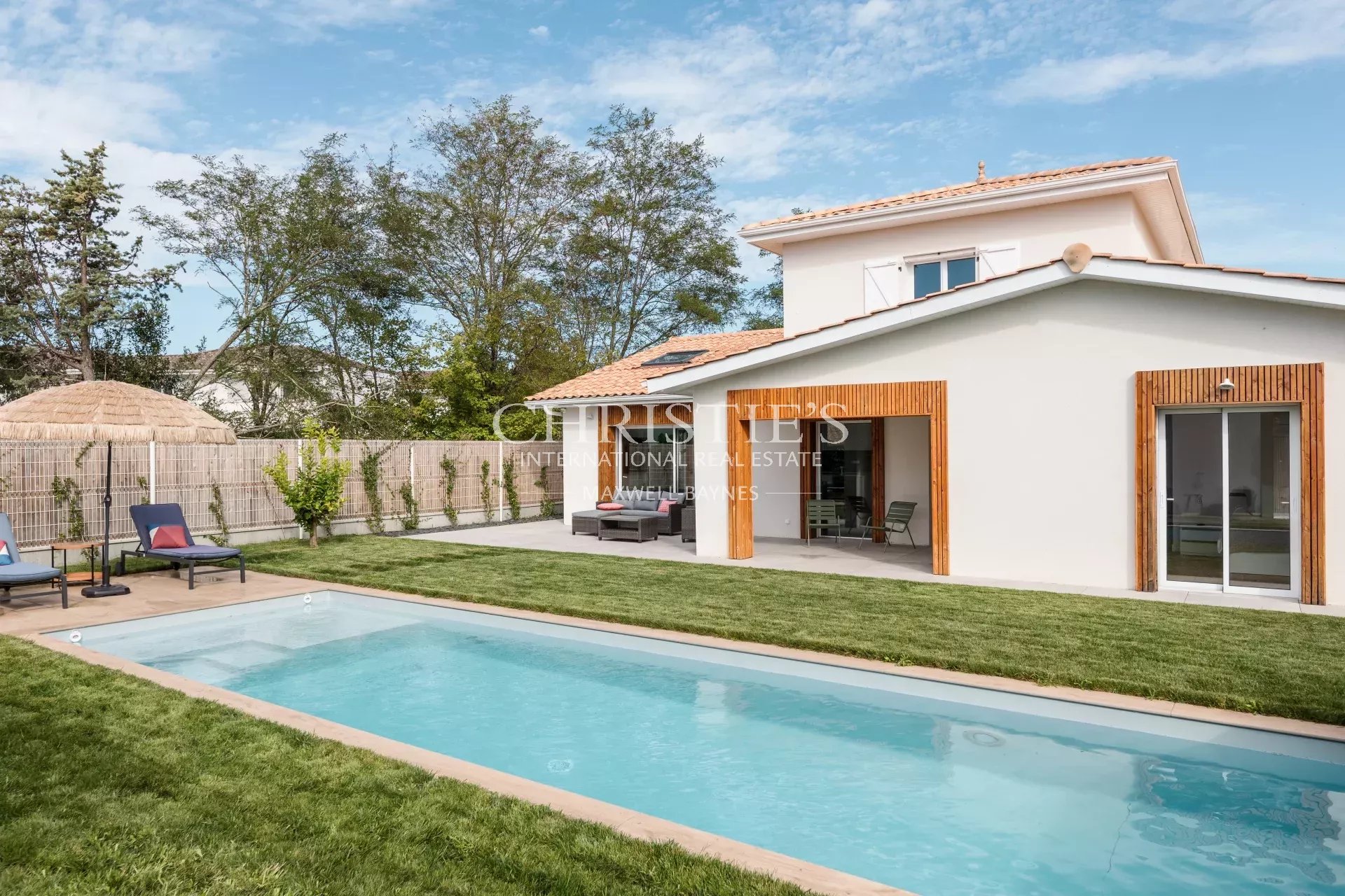 5 Bedroom Villa/Townhouse's Image 26