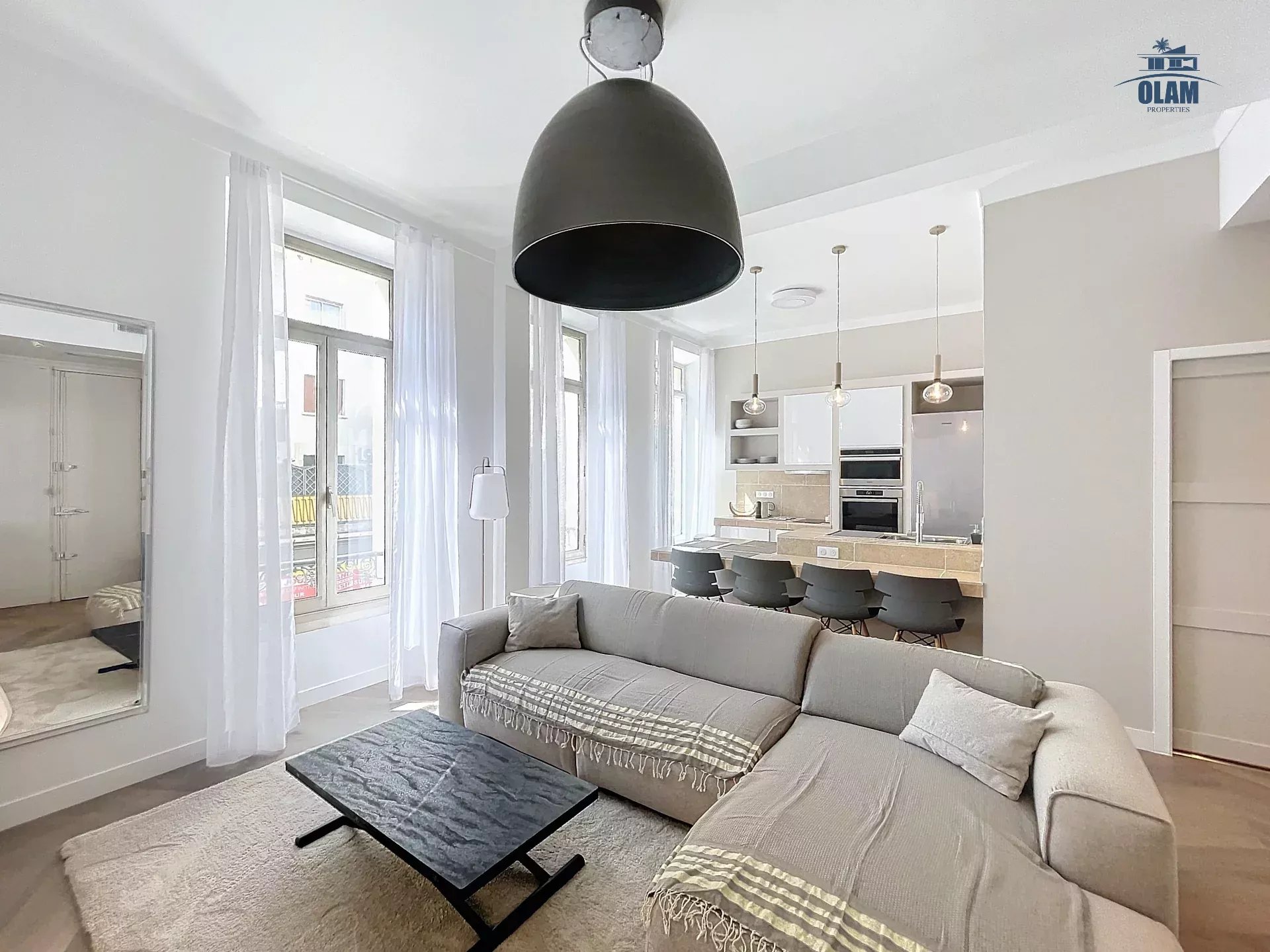 Agence immobilière de 