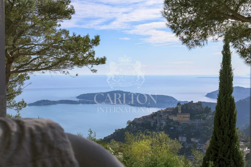 Èze 