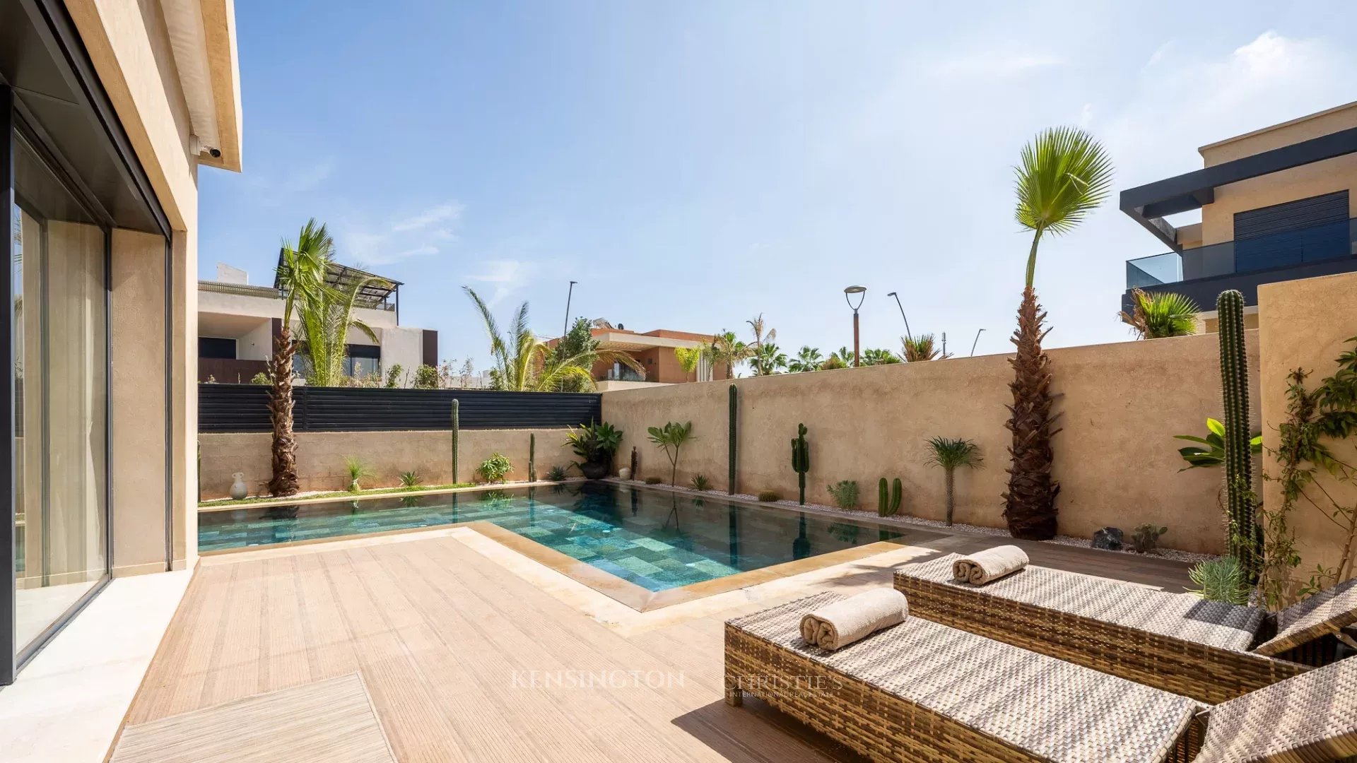 4 Bedroom Villa/Townhouse's Image 6