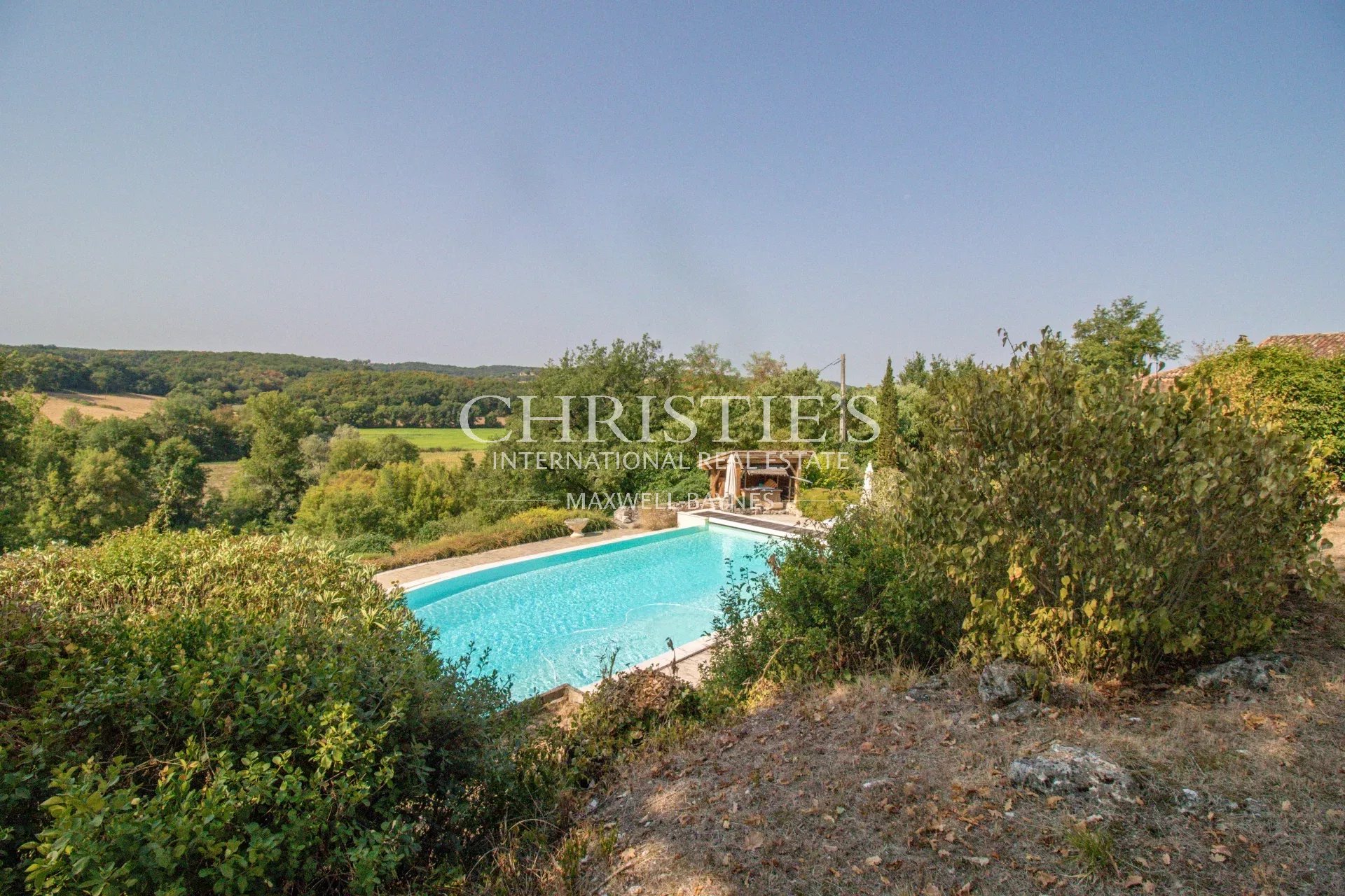 6 Bedroom Chateau's Image 18