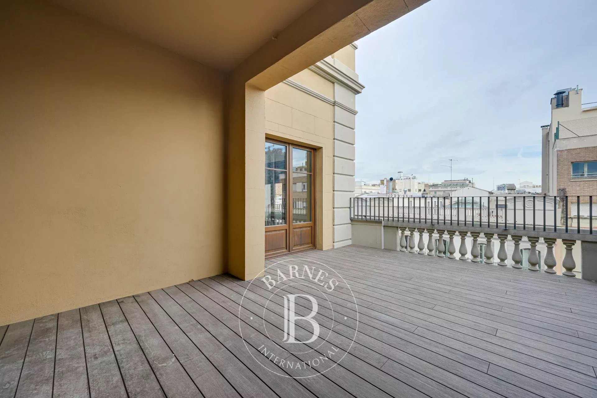 Penthouse Barcelona - picture 14