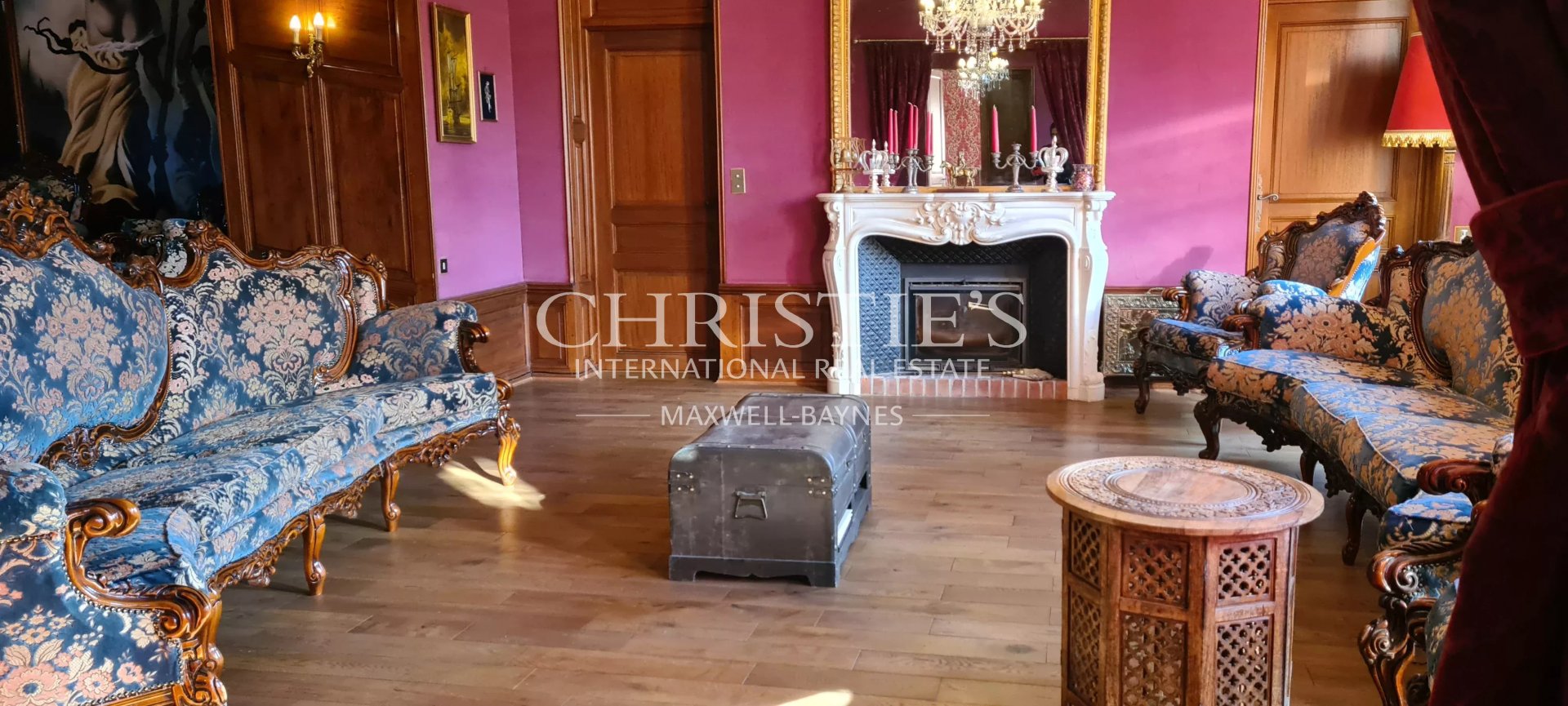 10 Bedroom Chateau's Image 26