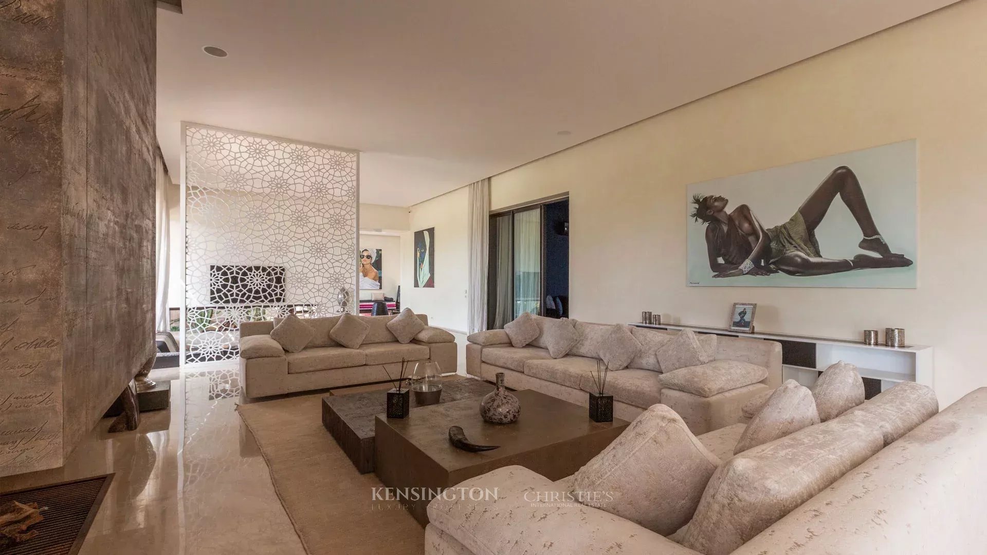 6 Bedroom Villa/Townhouse's Image 11
