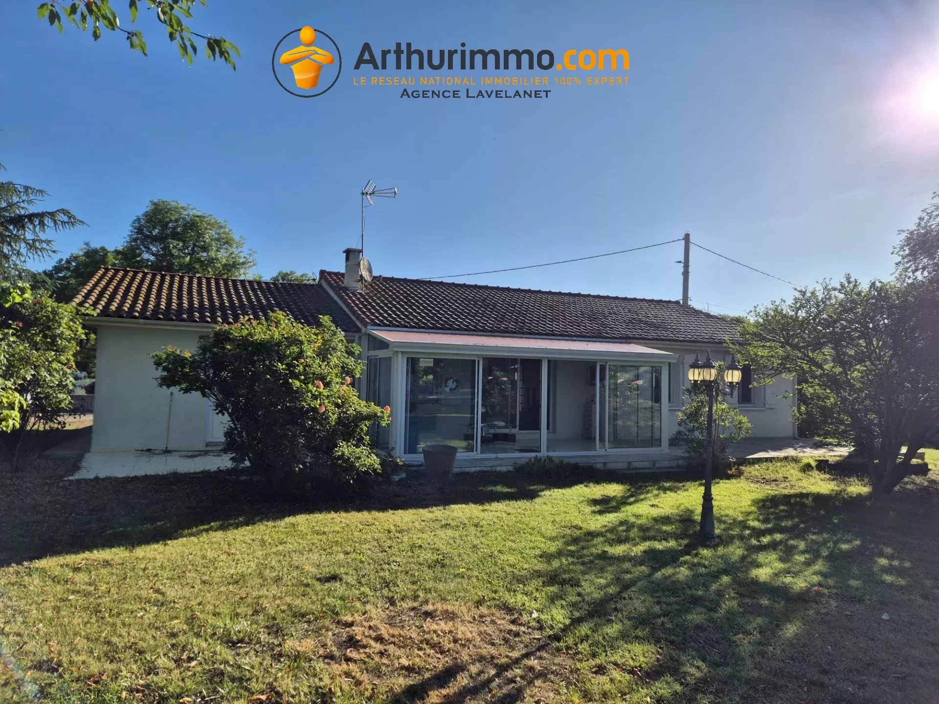 Agence immobilière de 