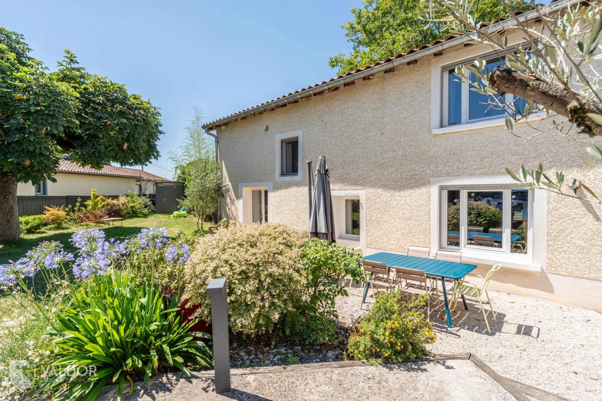 Maison à Quincieux d'environ 150 m²